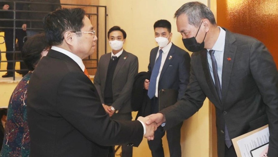 Thu tuong Pham Minh Chinh gap mat dai dien kieu bao o chau Au hinh anh