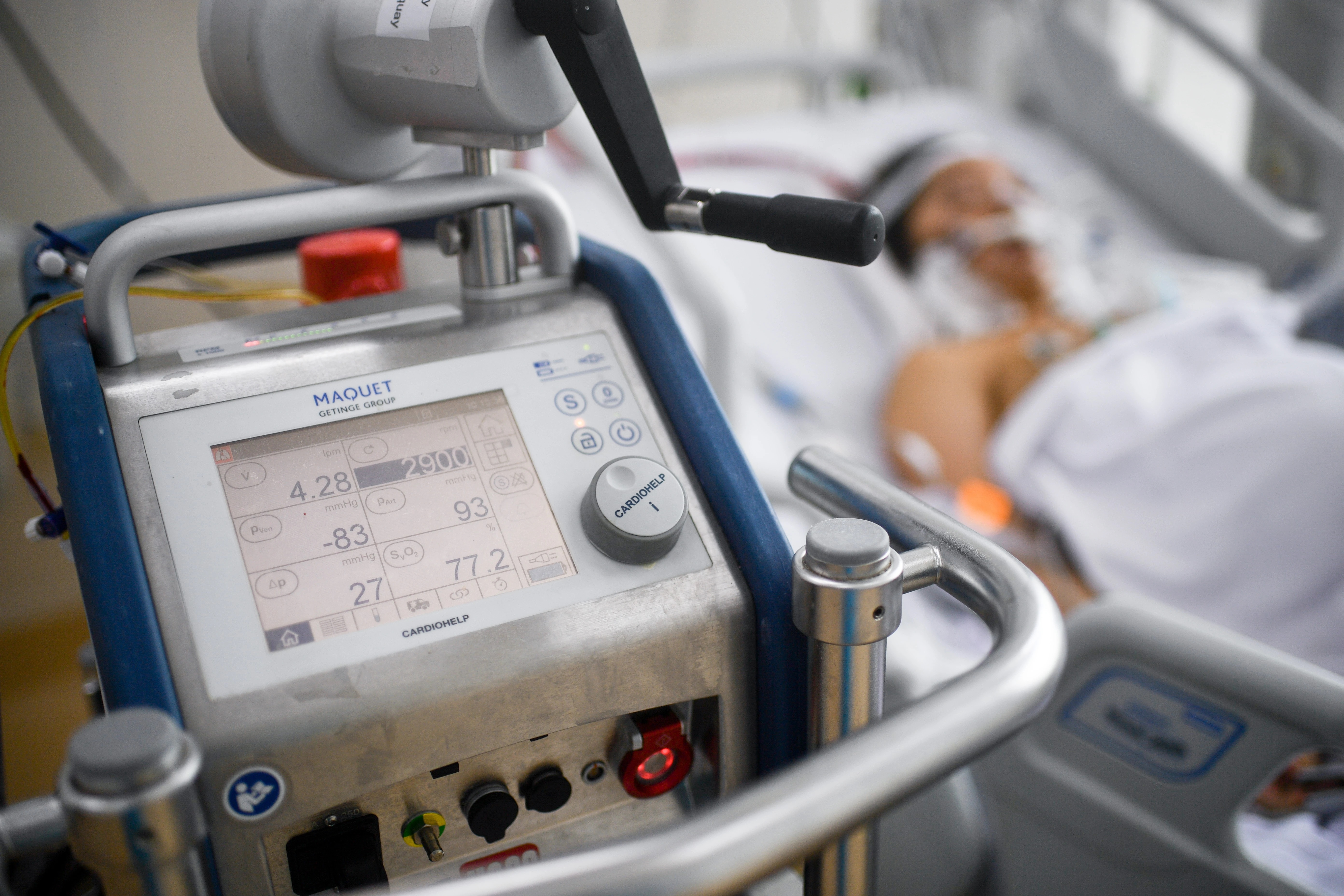 Pho thu tuong yeu cau hoan thien quy trinh dieu tri tai nha anh 1