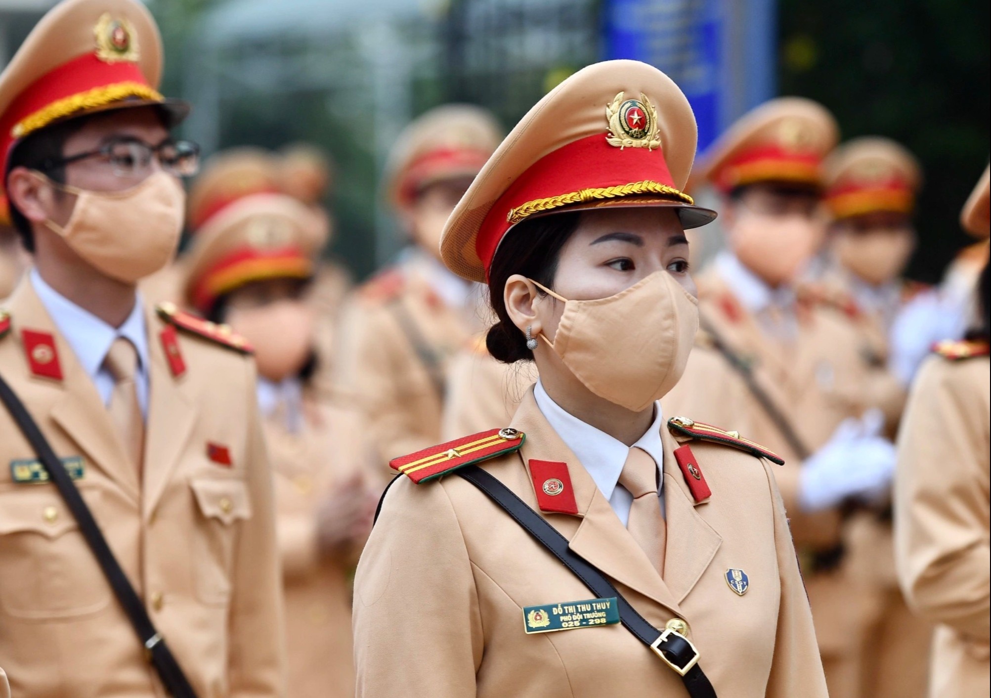 CSGT ca nuoc dong loat ra quan dot cao diem dip Tet hinh anh