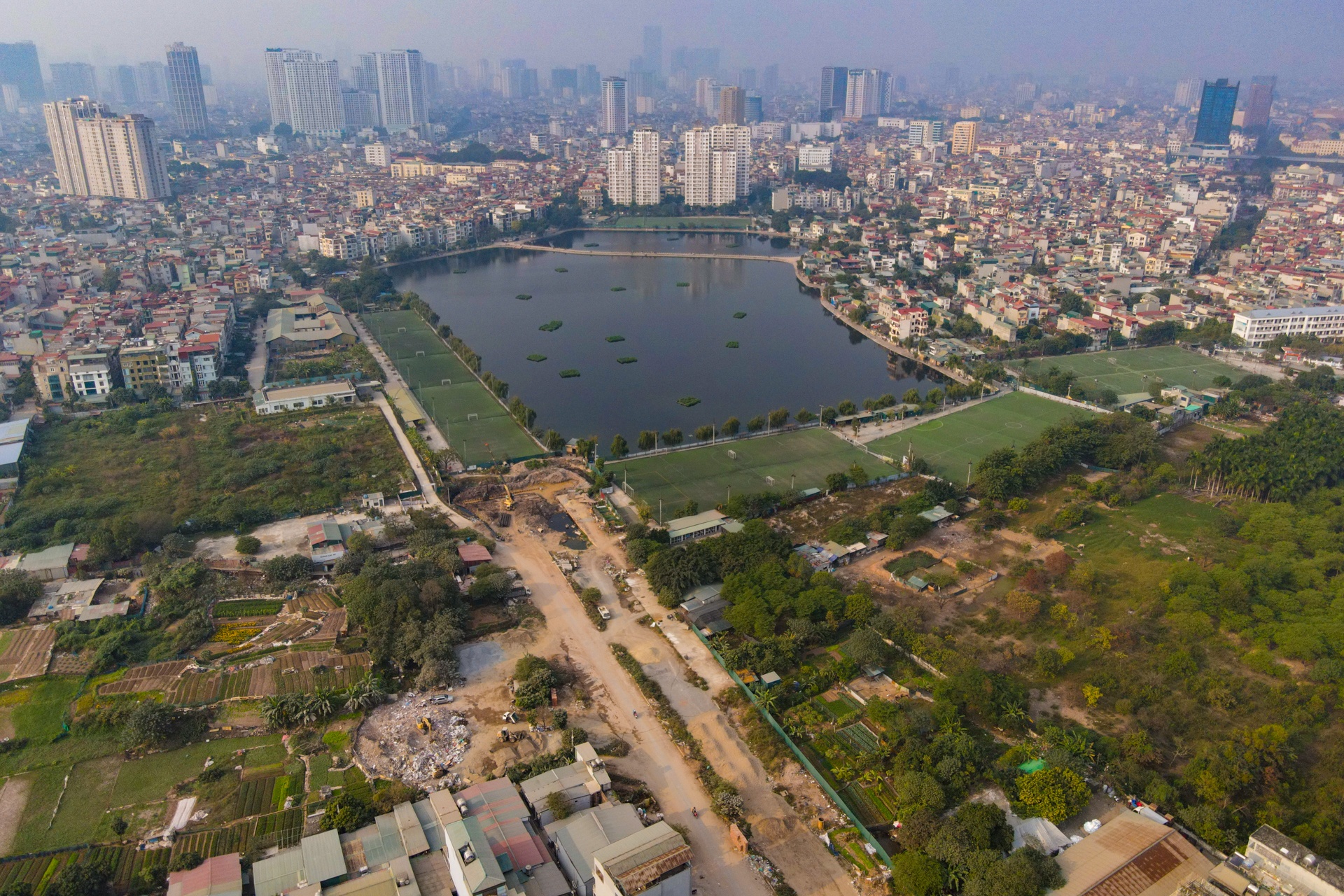 Sau gan 20 nam, doan duong 1.300 ty dong o Ha Noi van dang do hinh anh