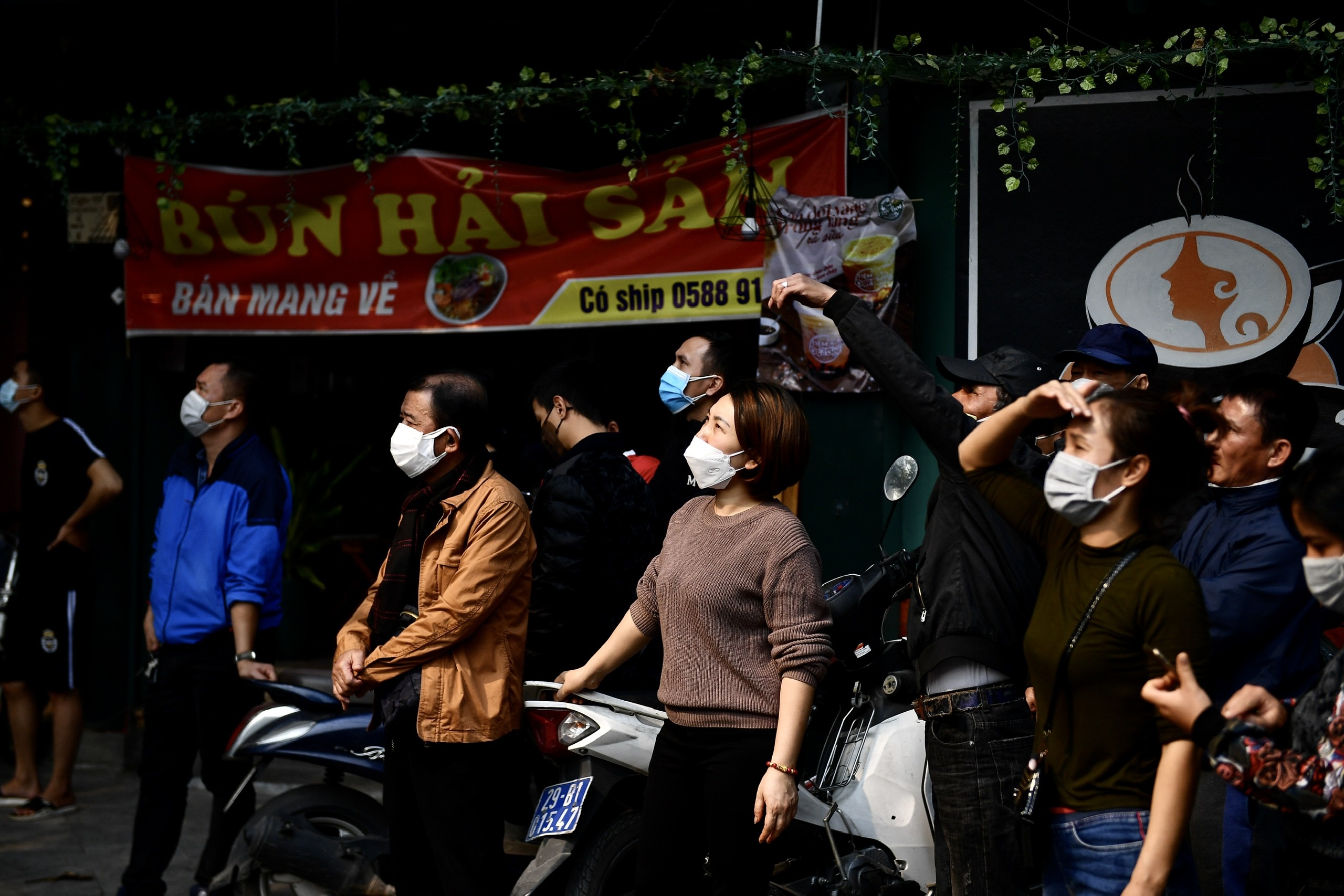 Chay ngan hang Ha Noi anh 7