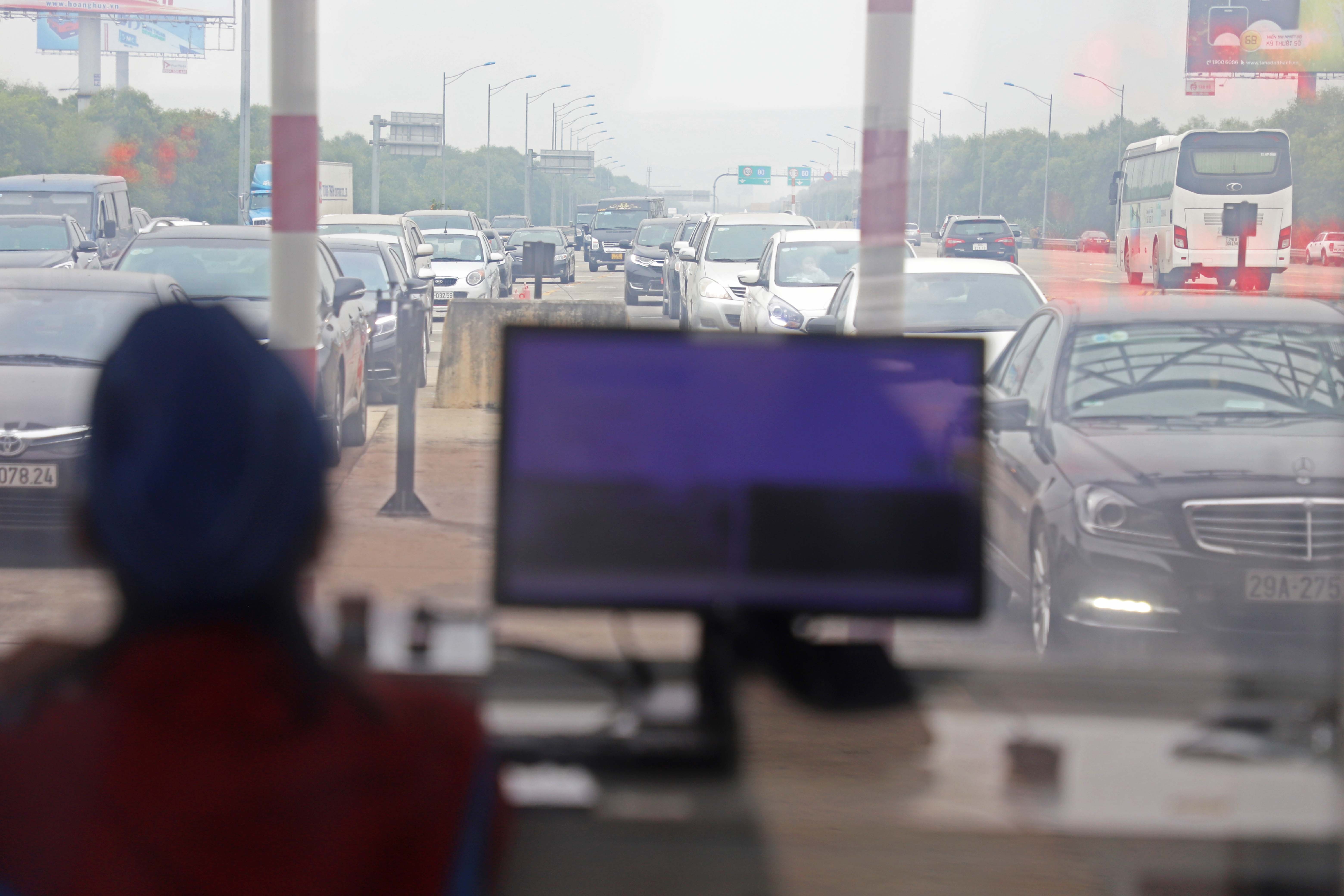 Phat xe di vao lan ETC anh 7