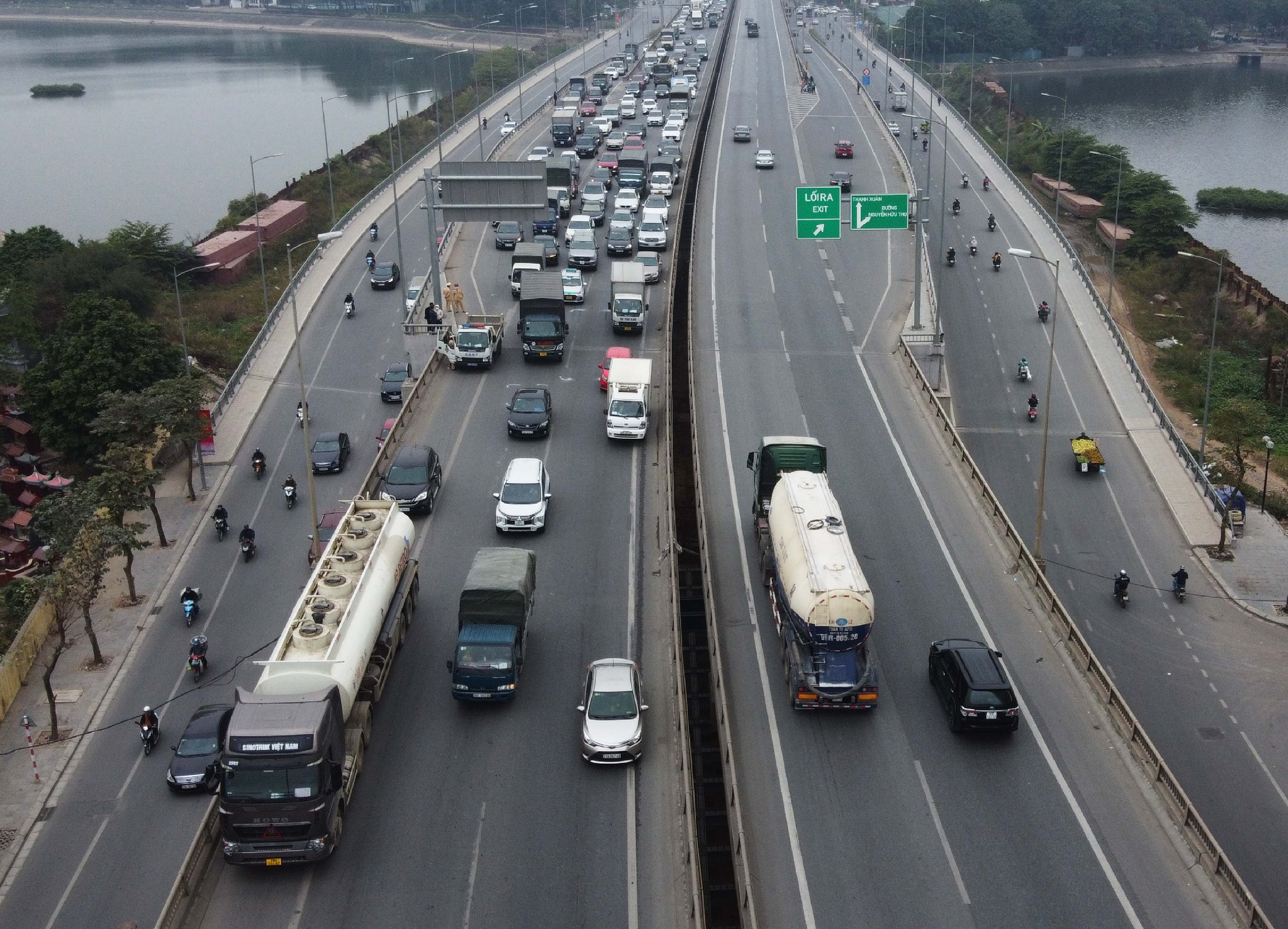 Phat xe di vao lan ETC anh 13