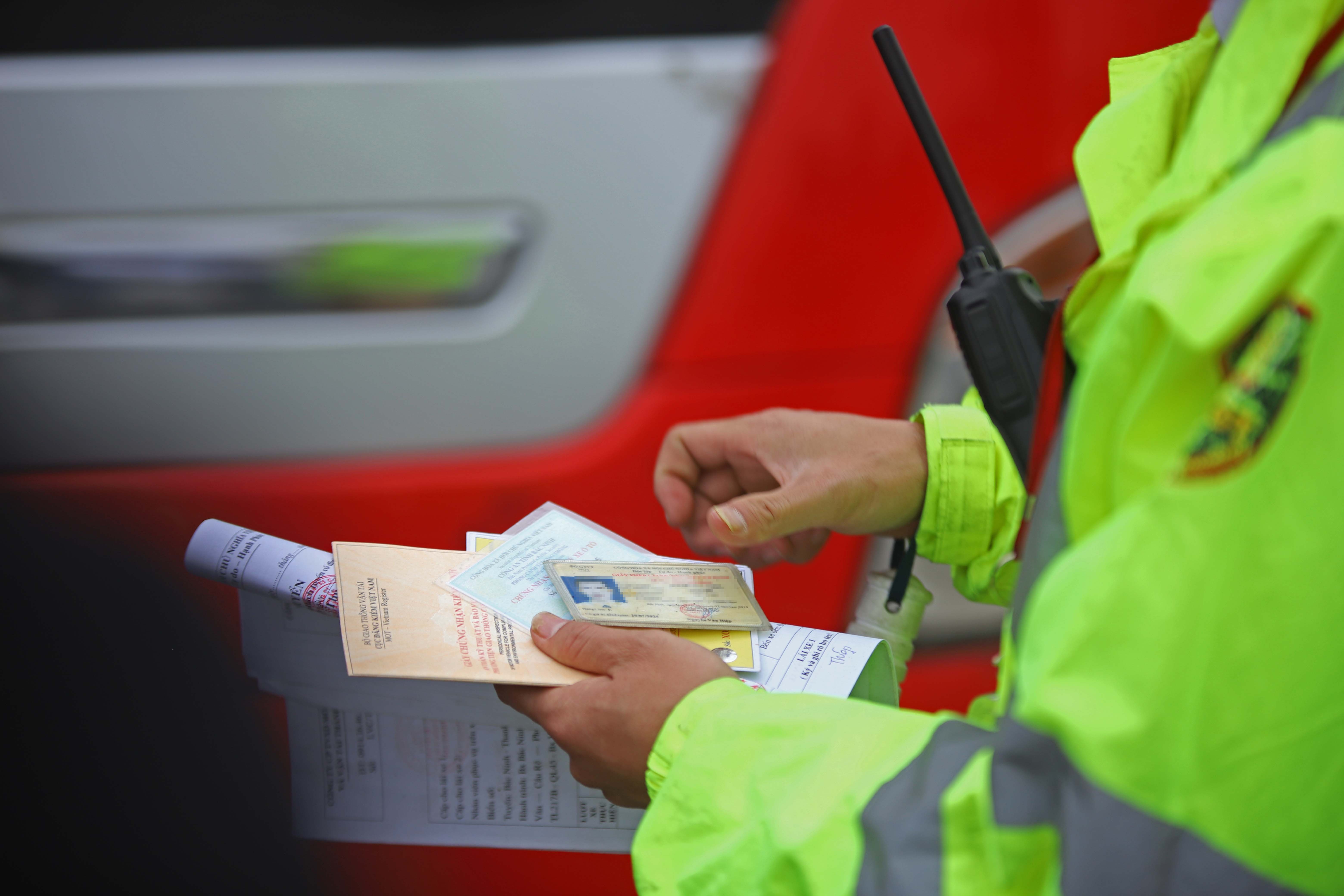 Phat xe di vao lan ETC anh 12