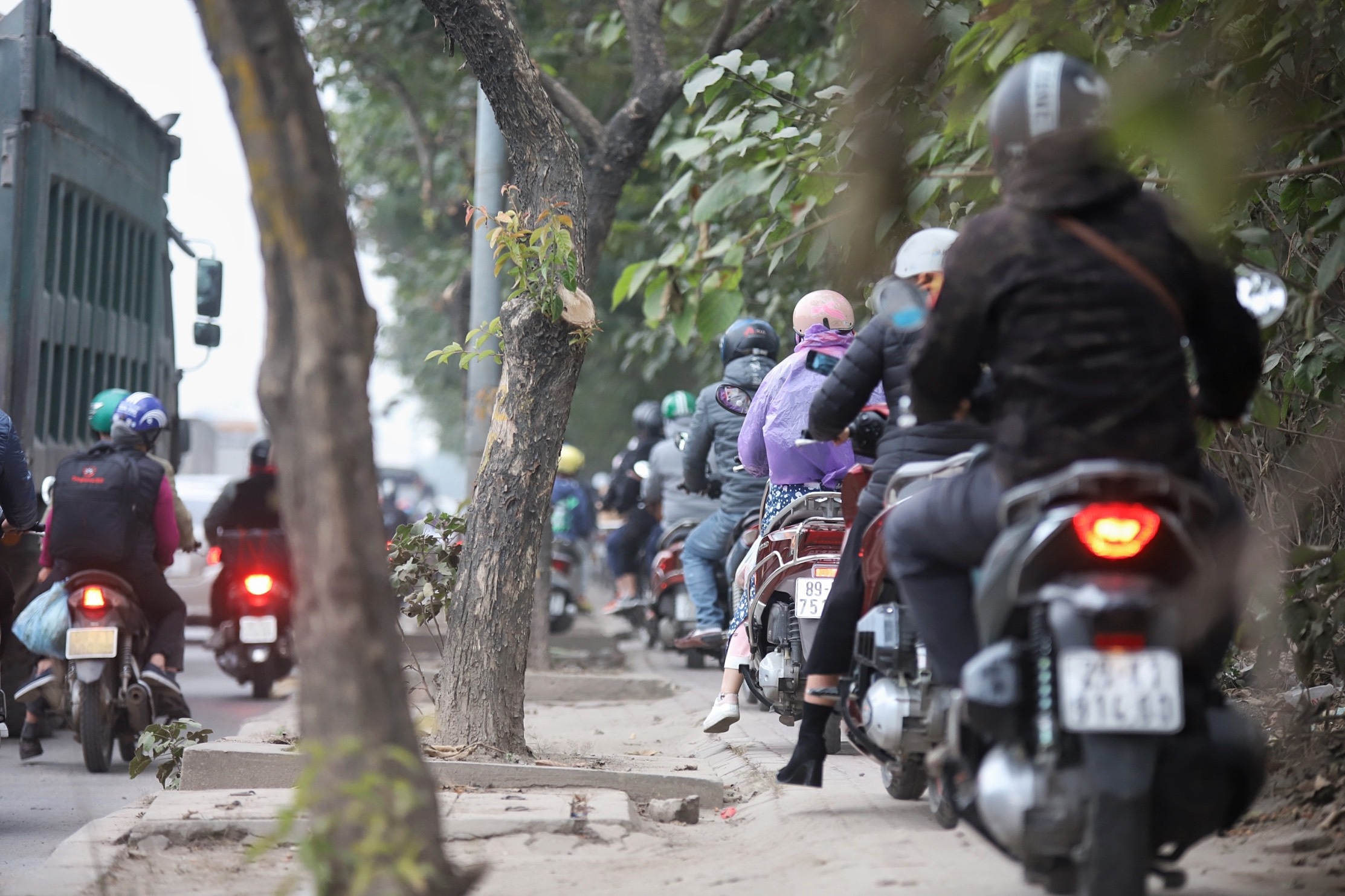 Ha Noi tac duong Tet Duong lich 2022 anh 4