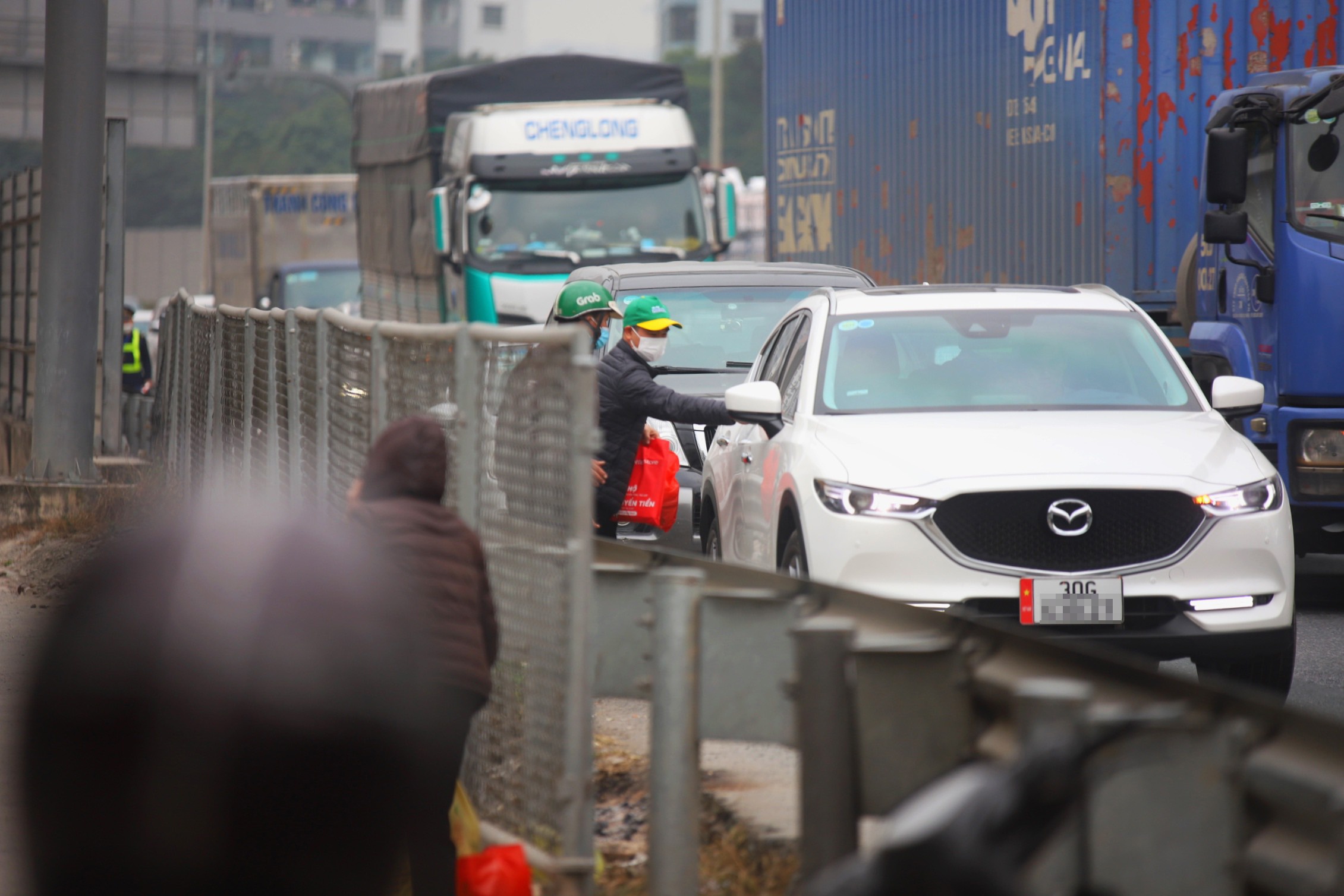 Hà Nội tắc đường Tết Dương lịch 2022 ảnh 10 Ha Noi tac duong Tet Duong lich 2022 anh 10