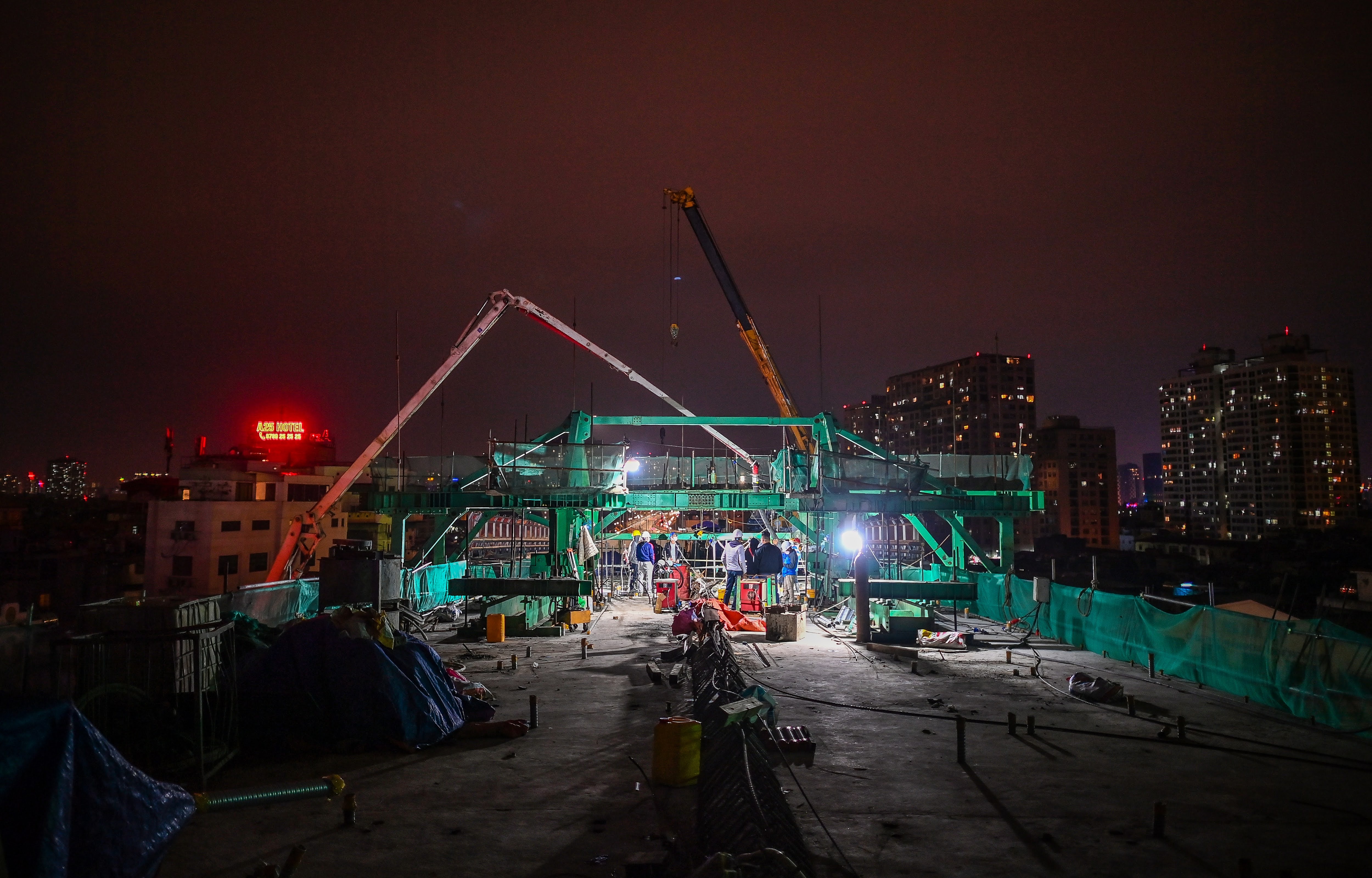 thi cong tru cau can cao nhat ha noi anh 3