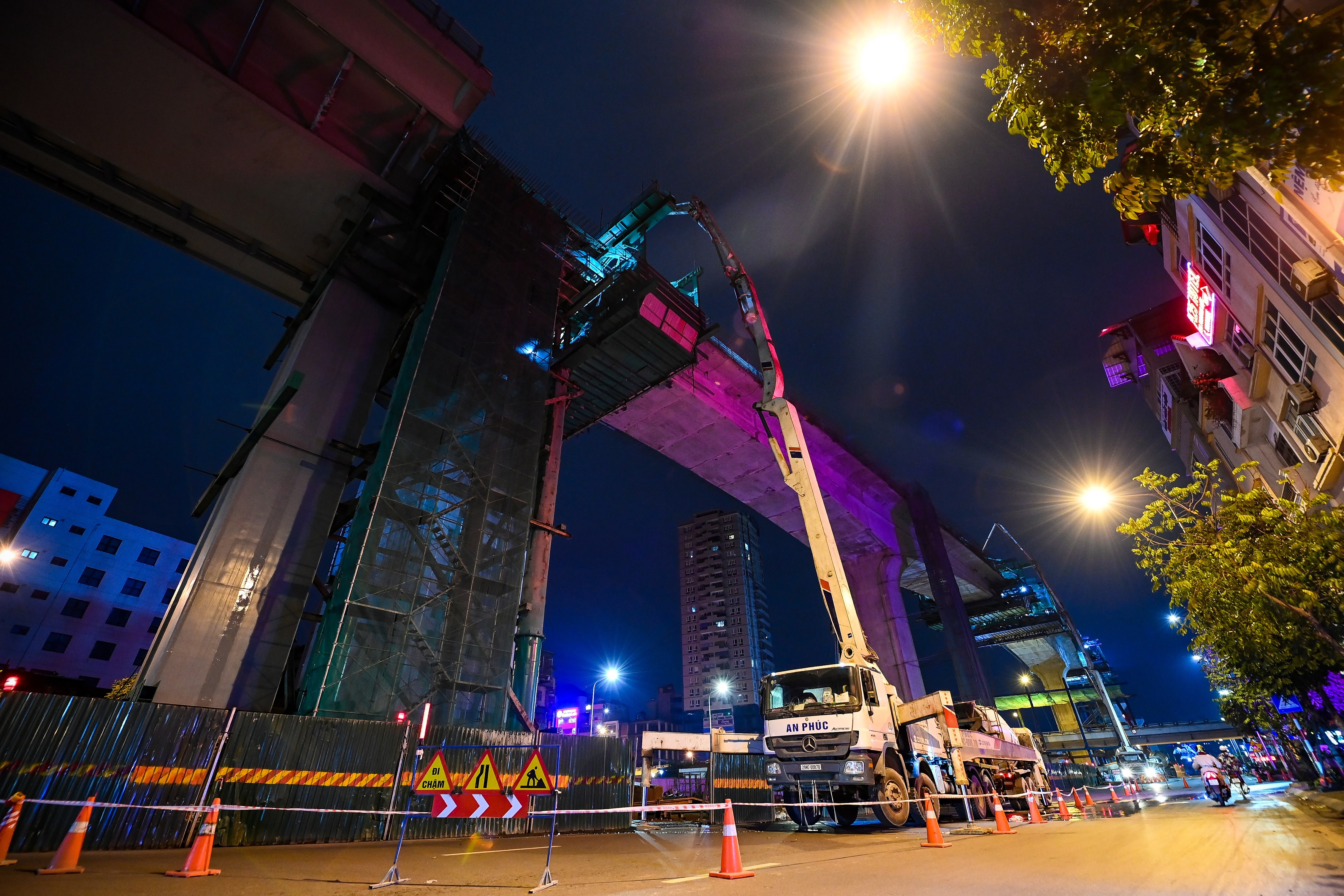 thi cong tru cau can cao nhat ha noi anh 7