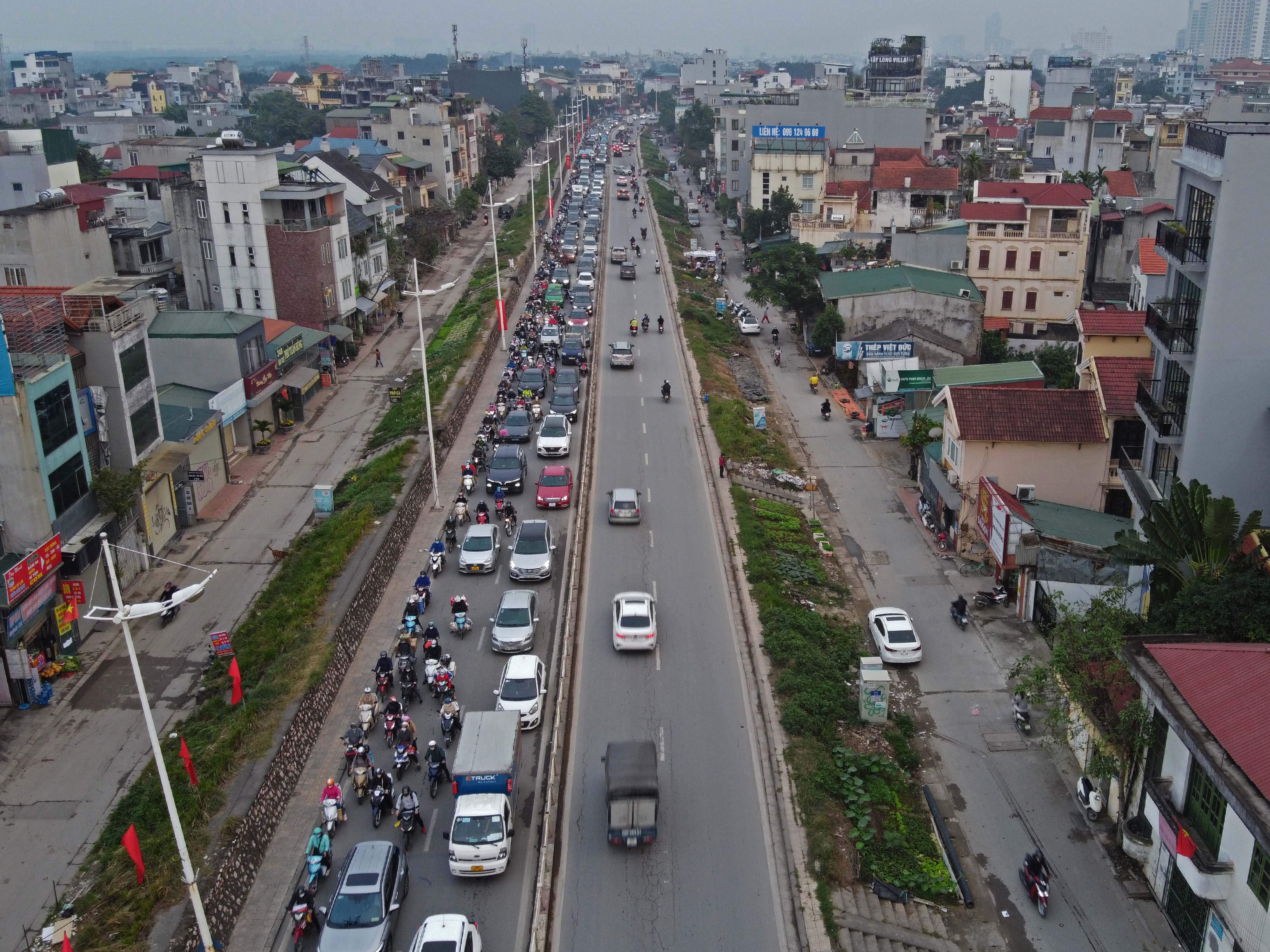 tac duong ha noi anh 10