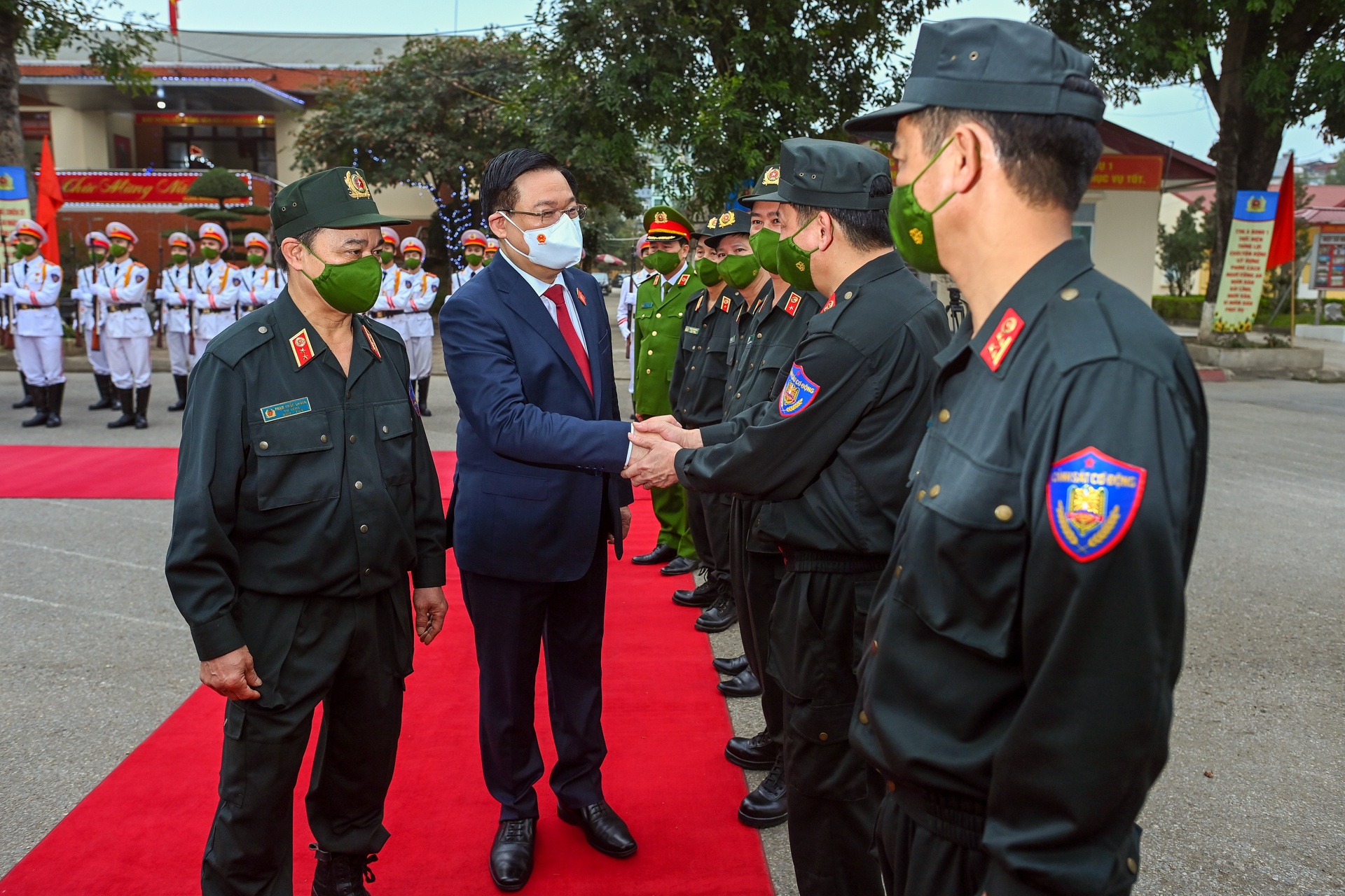 Chủ tịch Quốc hội chúc tết CSCĐ ảnh 3 Chu tich Quoc hoi chuc tet CSCD anh 3