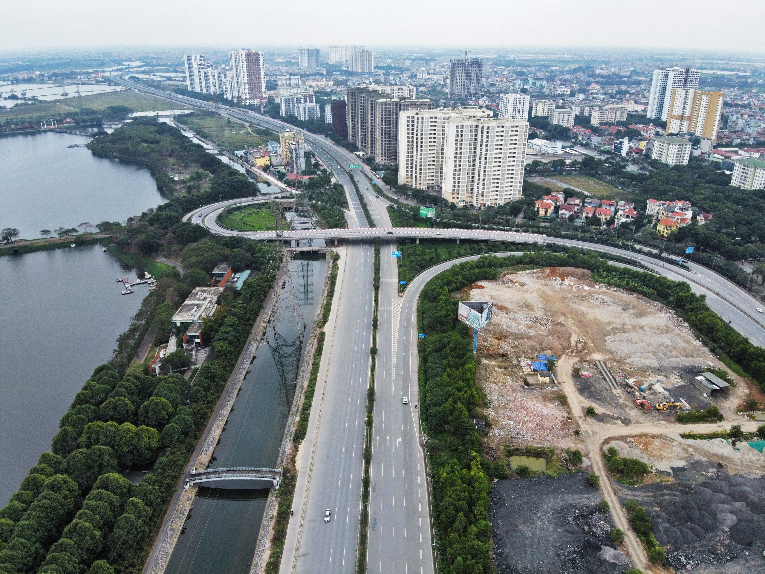 ha noi tac duong mung 1 tet anh 20