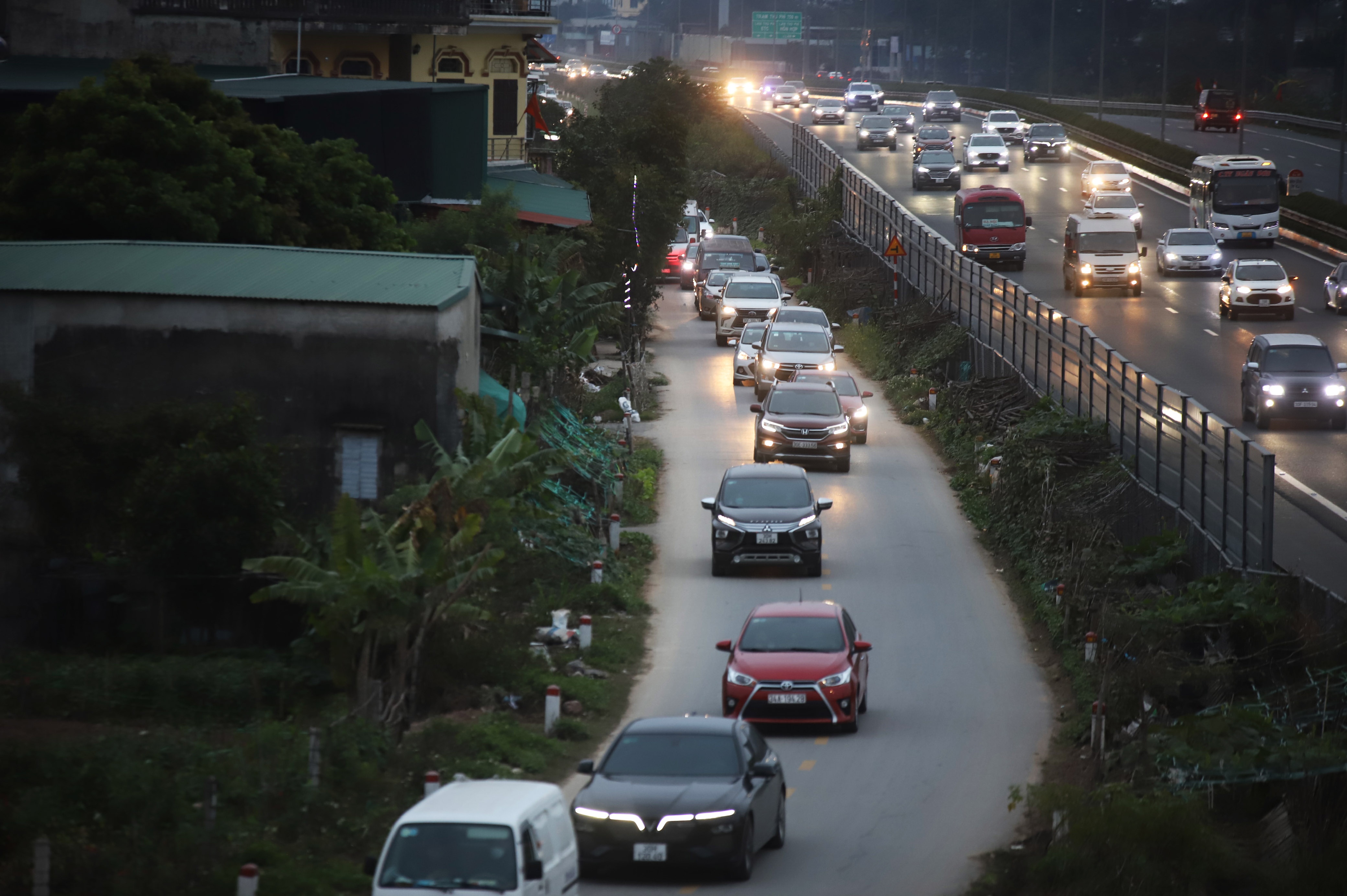 Tac cao toc Phap Van anh 6