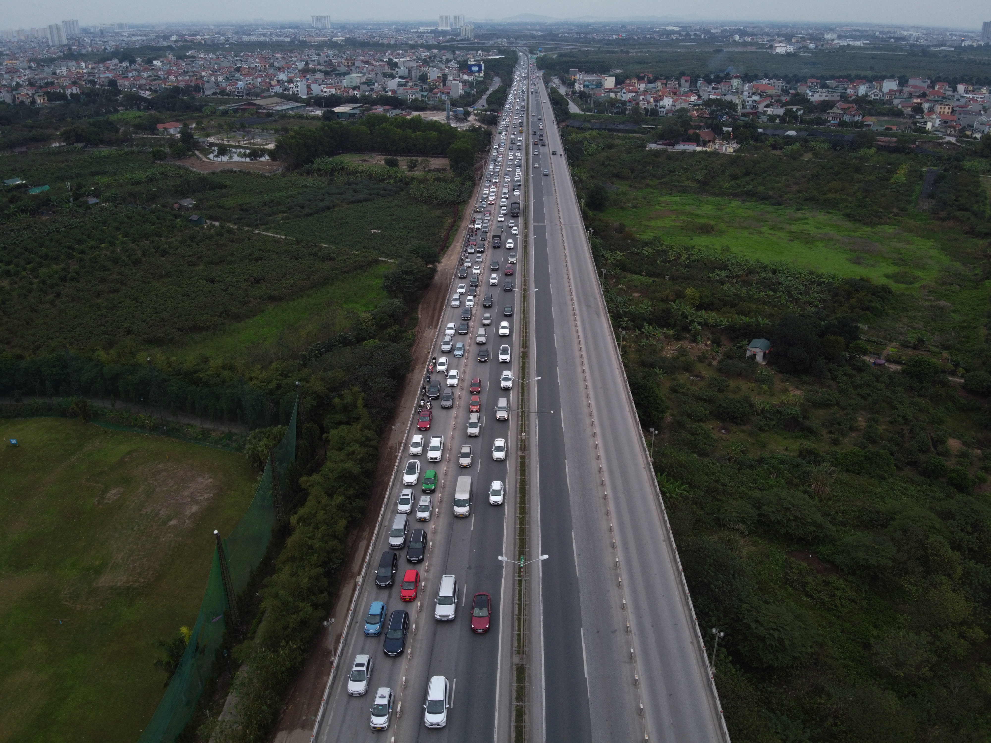 Tac cao toc Phap Van anh 7