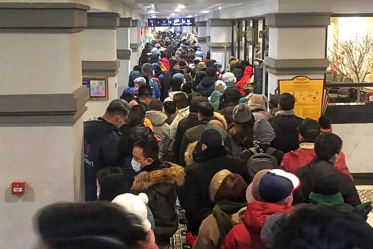 Nguoi dan di du xuan anh 2