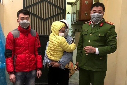 Cuu chau be 6 tuoi khoi can nha boc chay hinh anh