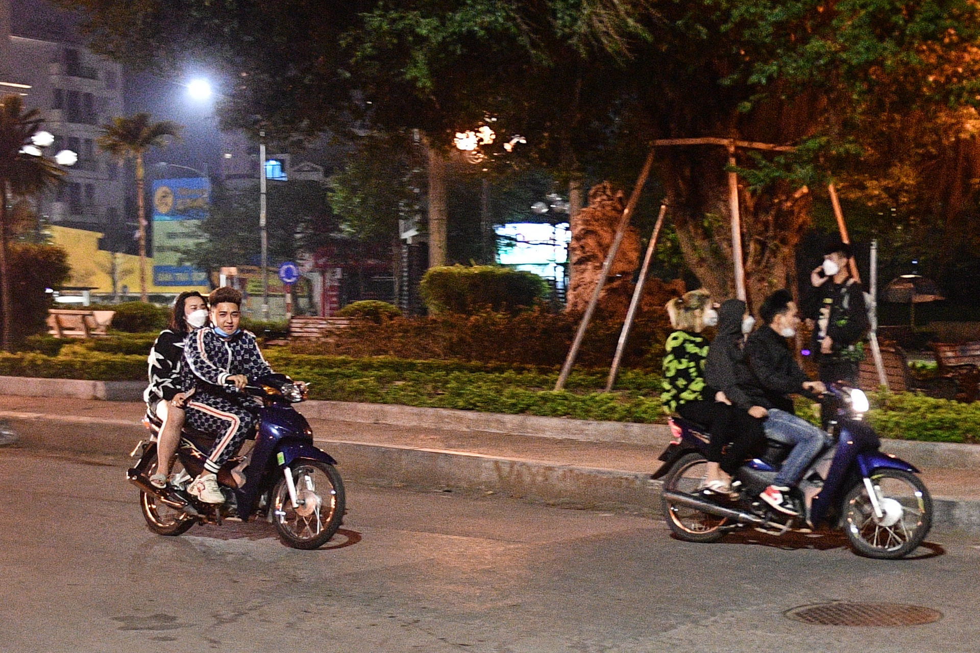 cảnh sát 141 hóa trang bắt đua xe ảnh 3 canh sat 141 hoa trang bat dua xe anh 3