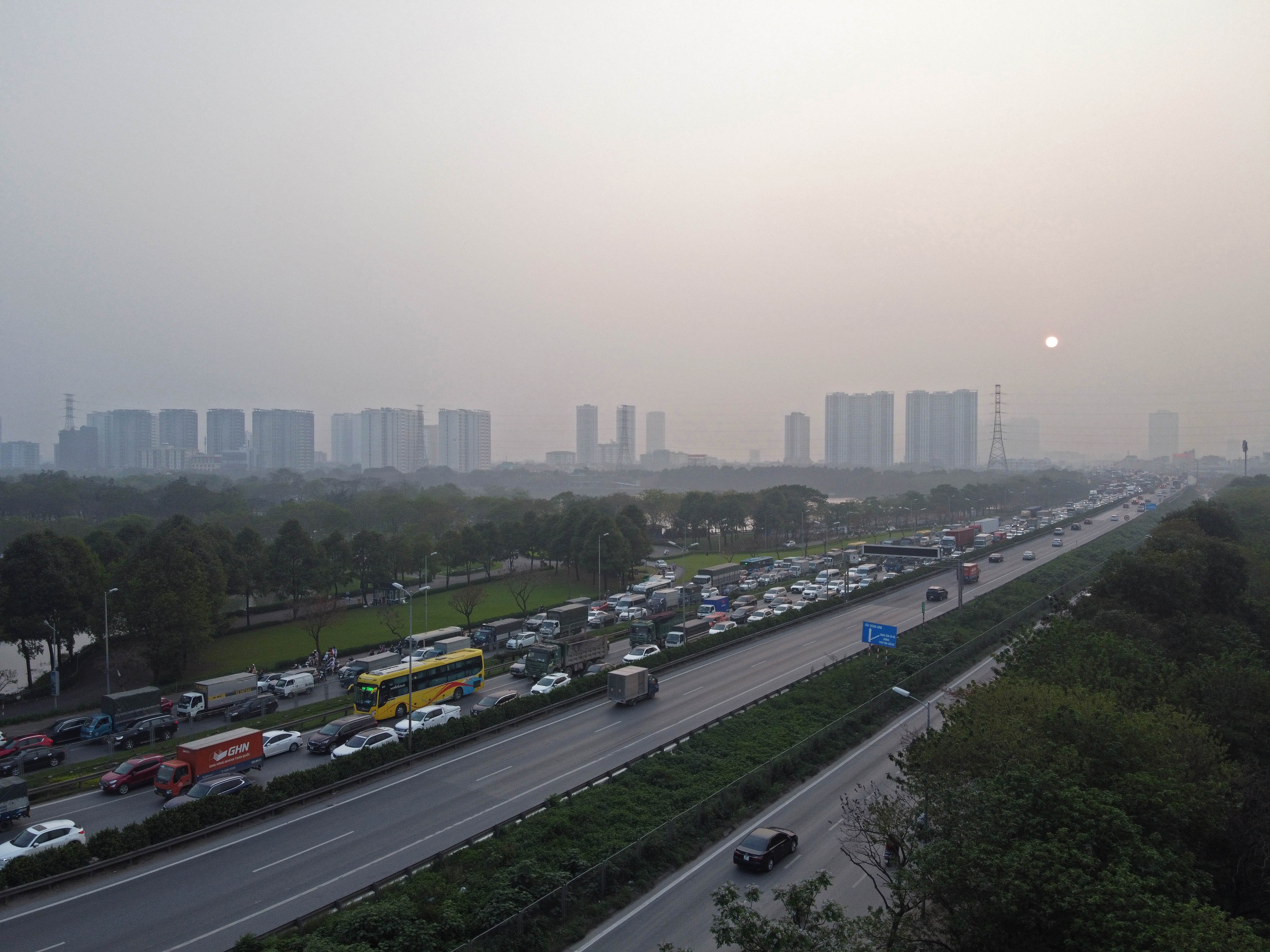 tac duong vanh dai 3 anh 12