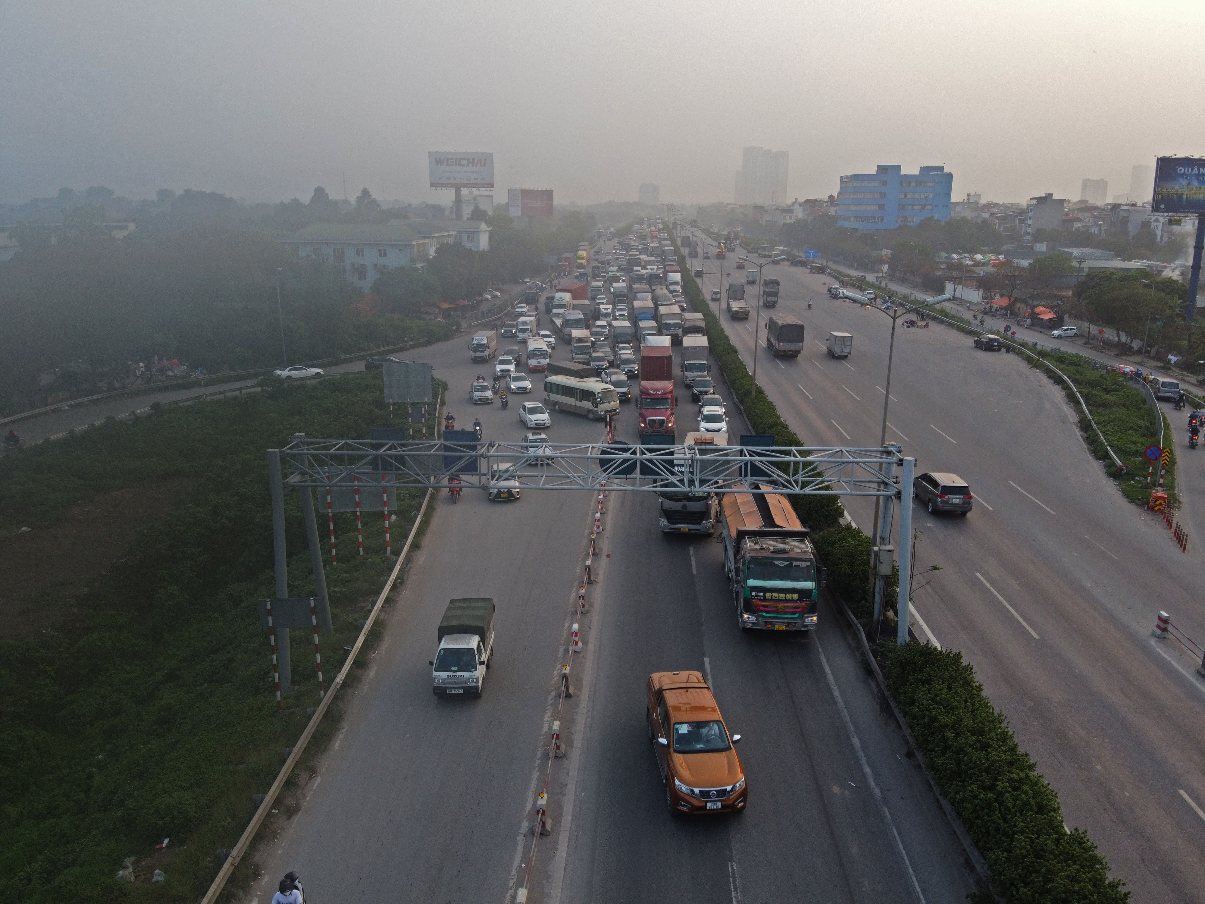 tac duong vanh dai 3 anh 9