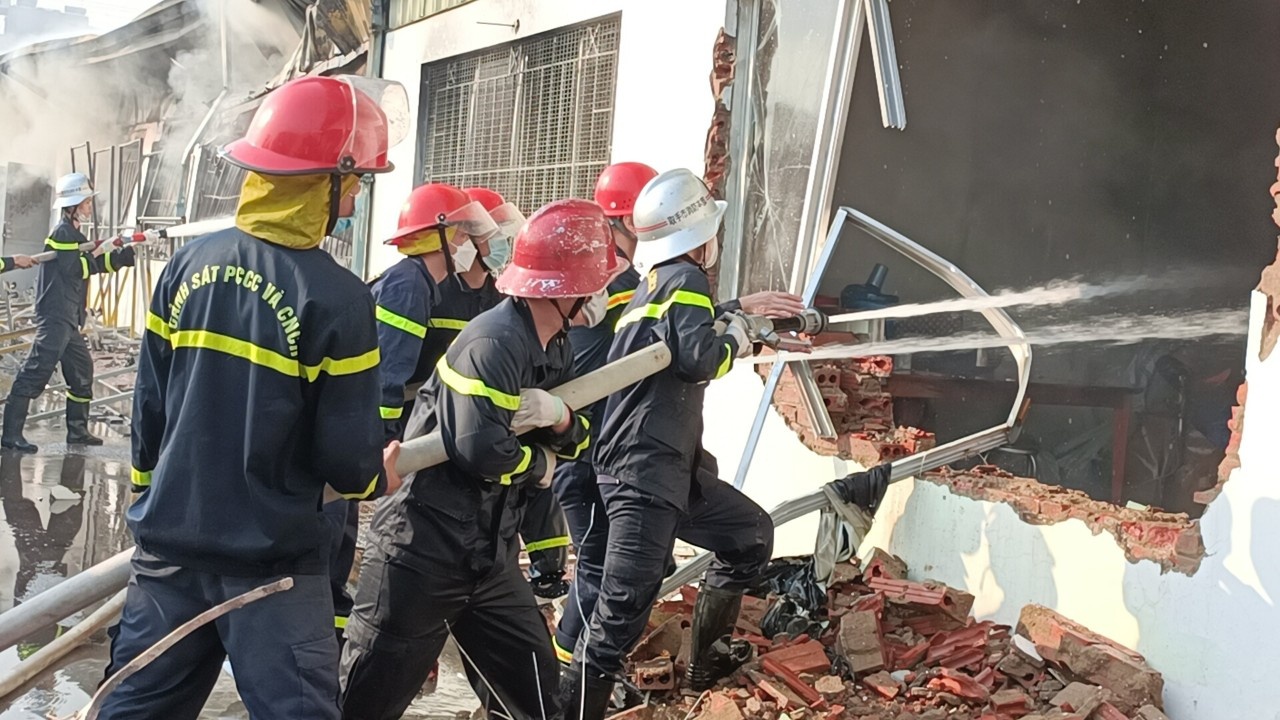 Chay Bac Giang cong ty may anh 7