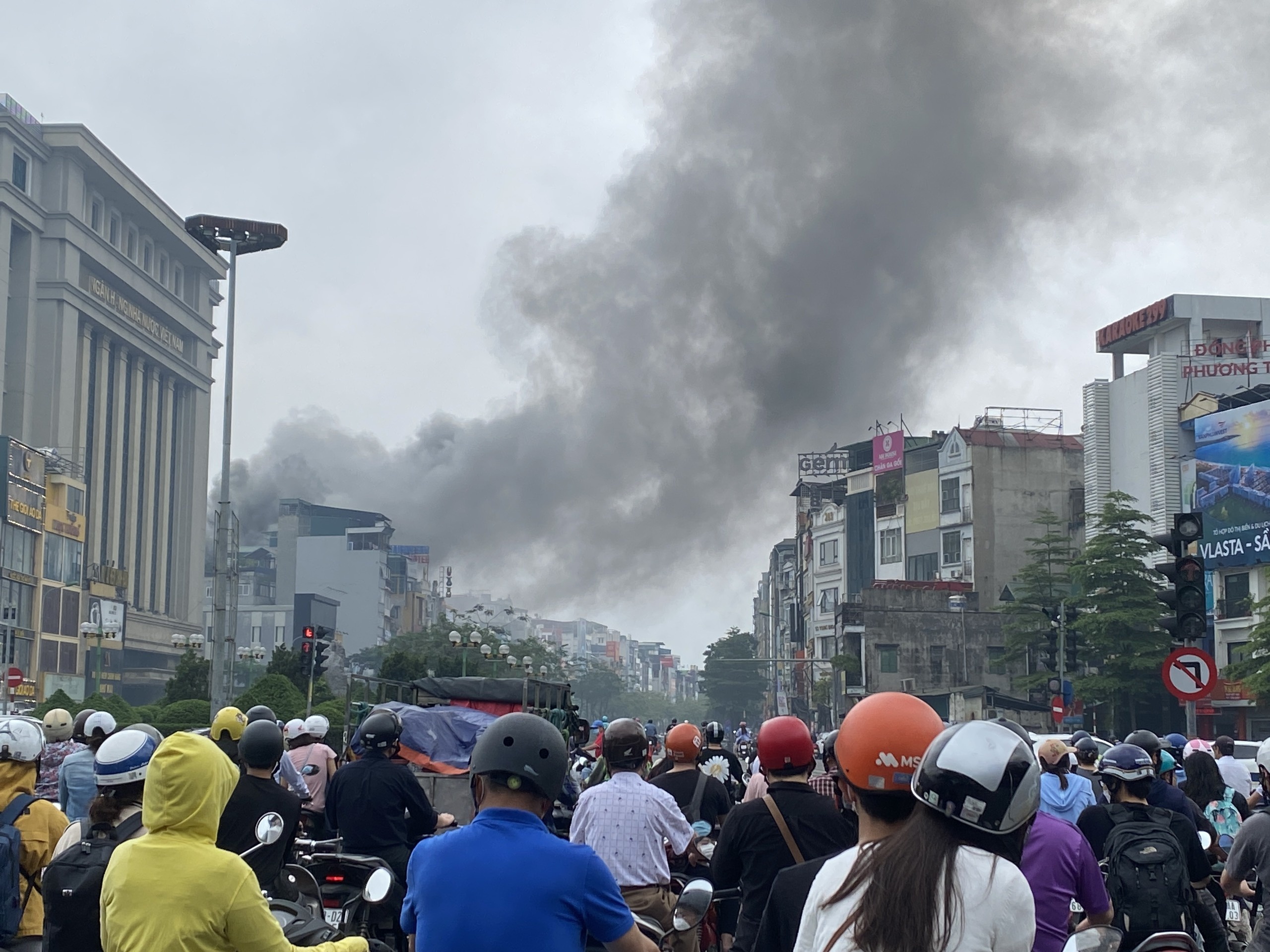 chay quan massage anh 2