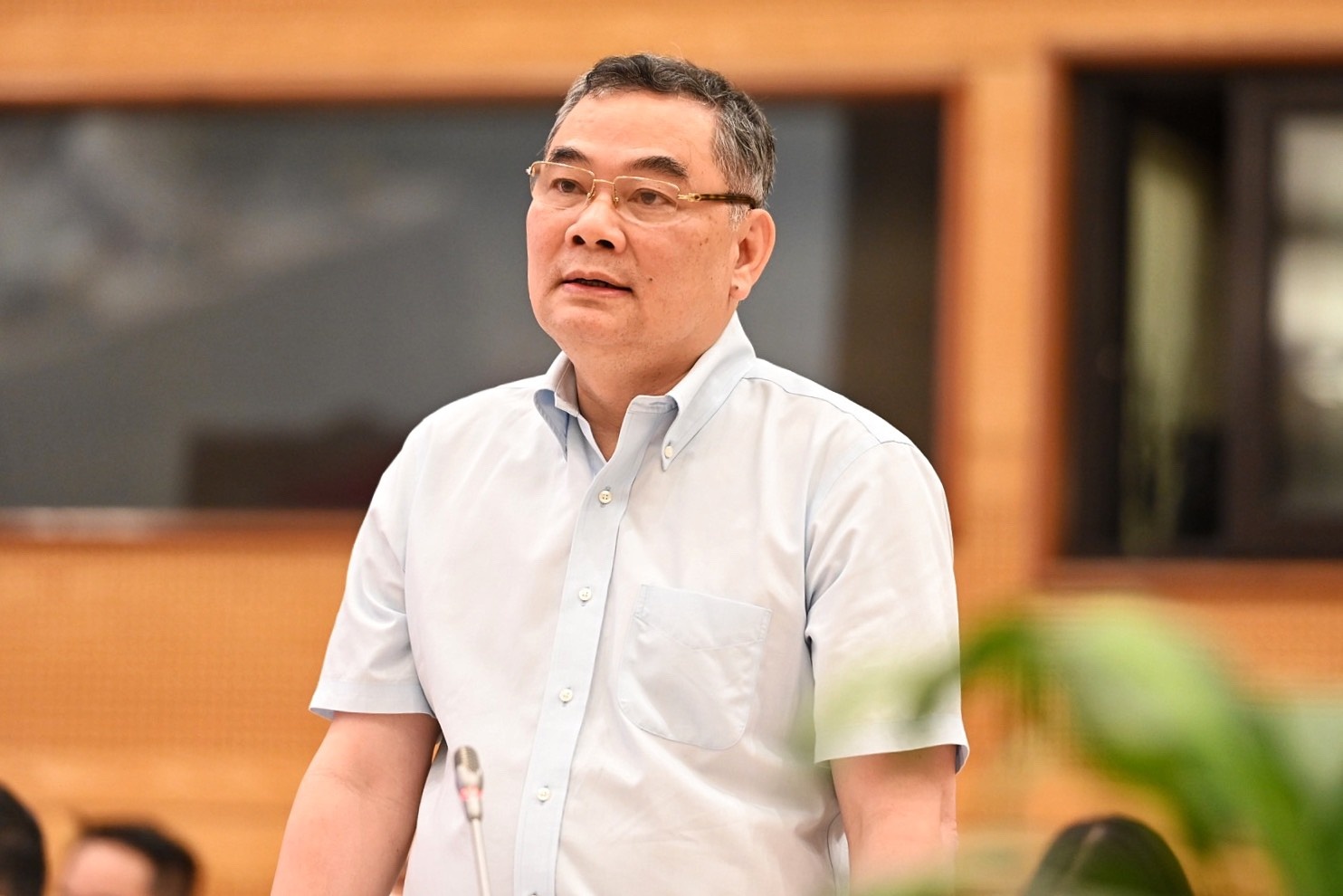 Hop bao Chinh phu anh 2