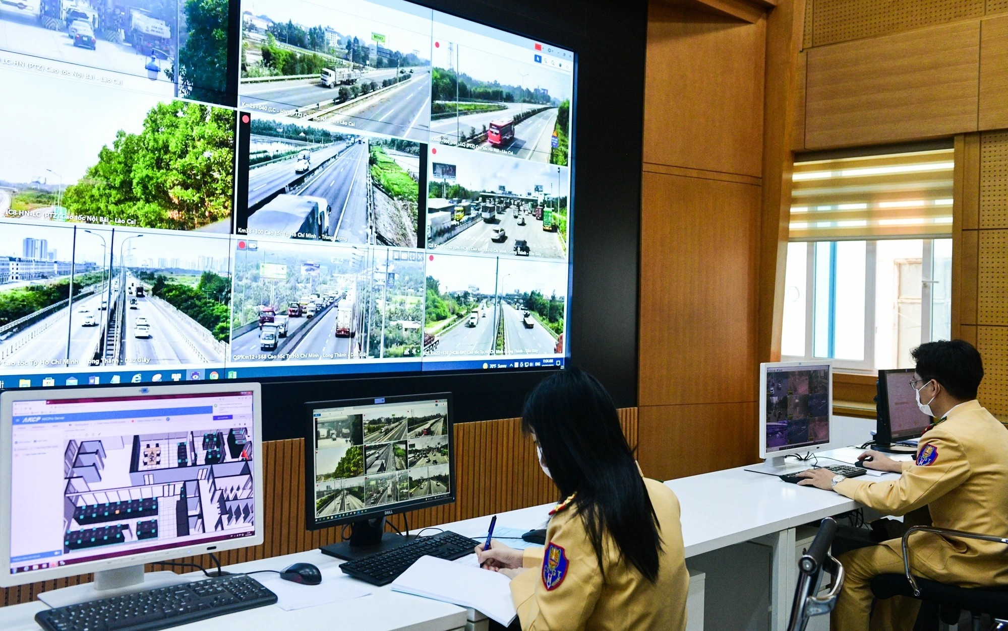 Nop phat nguoi tai dia phuong anh 1