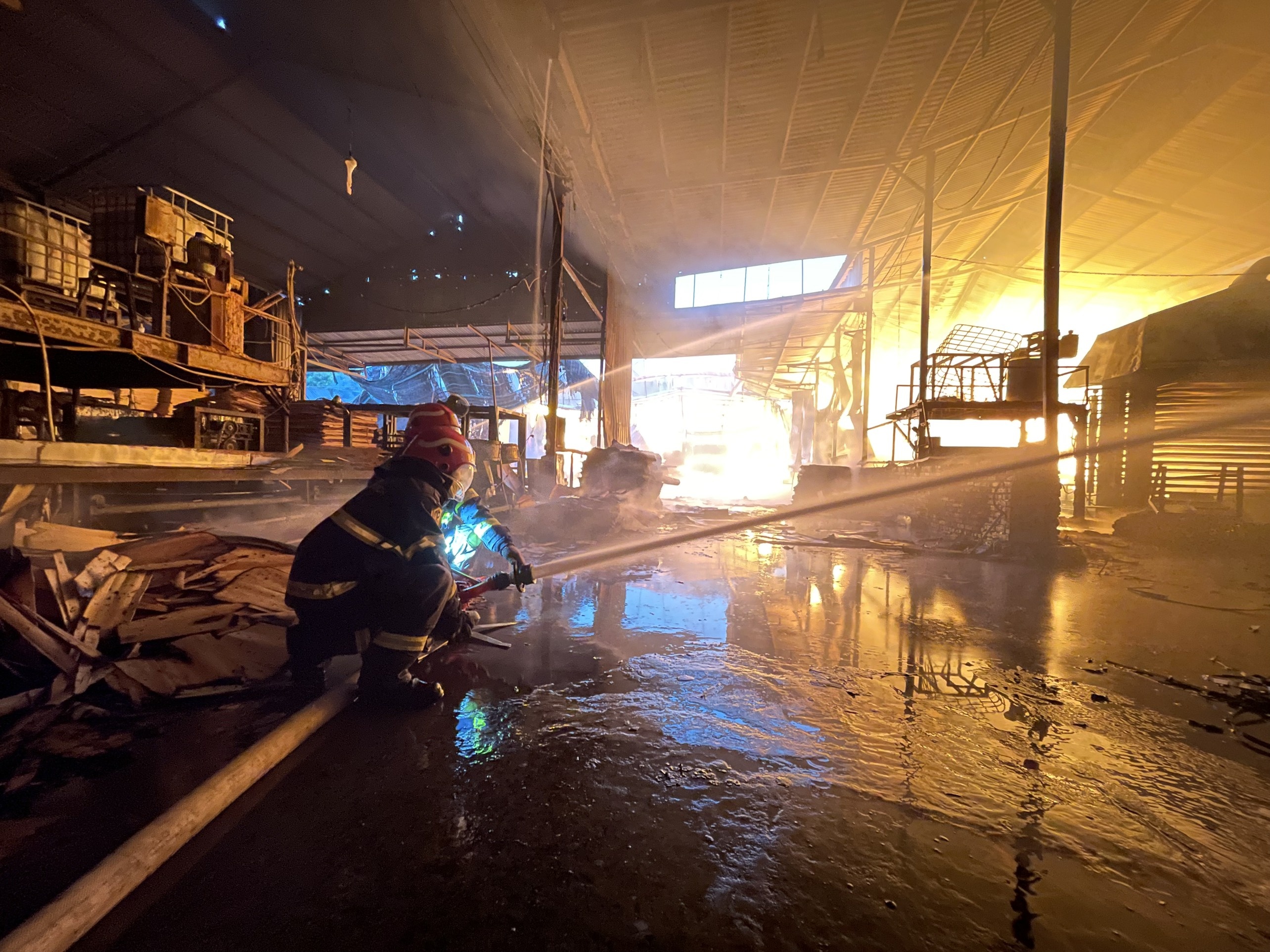 chay xuong go ha noi anh 5