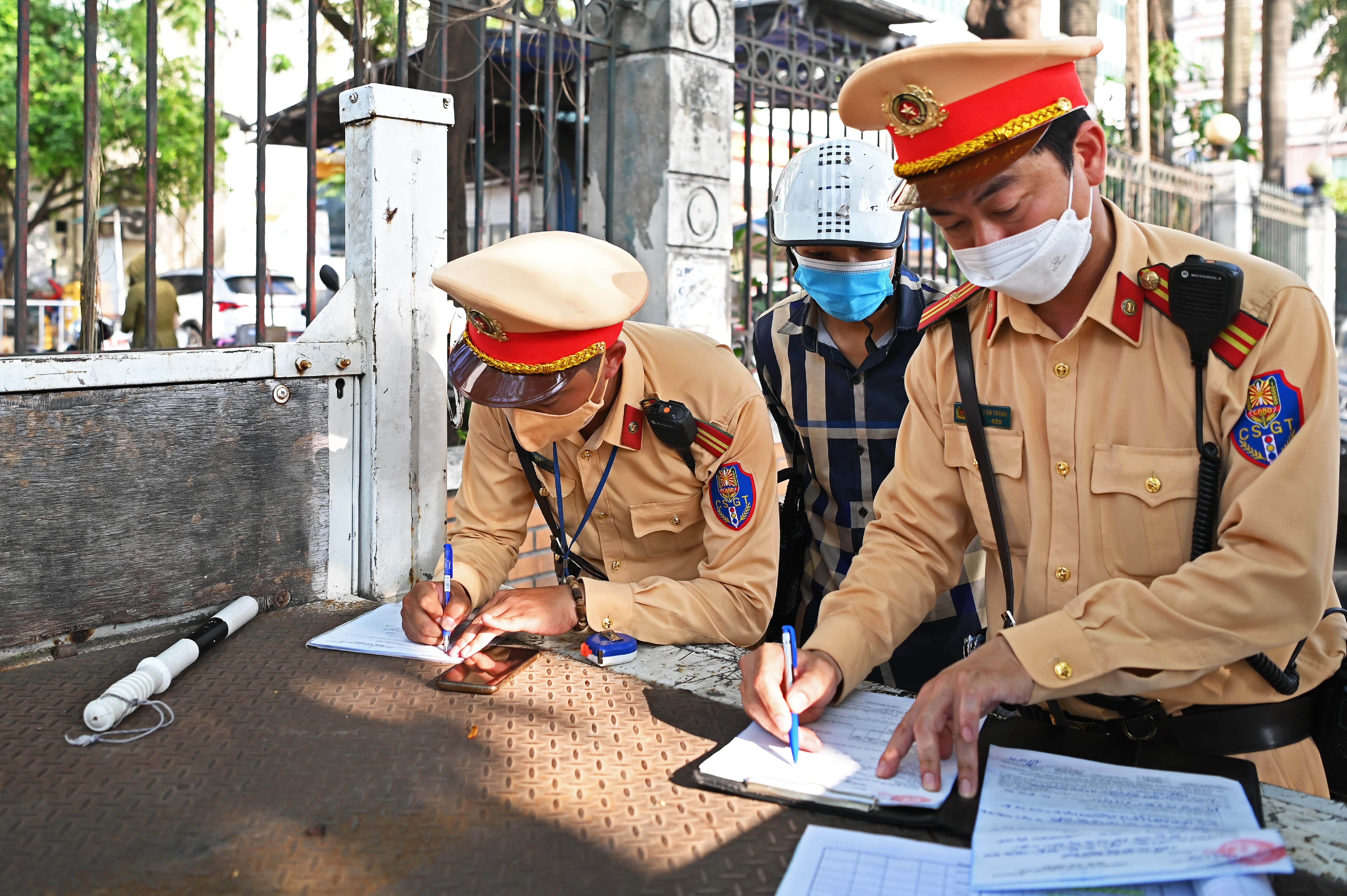 xu ly xe 3 banh tu che anh 10