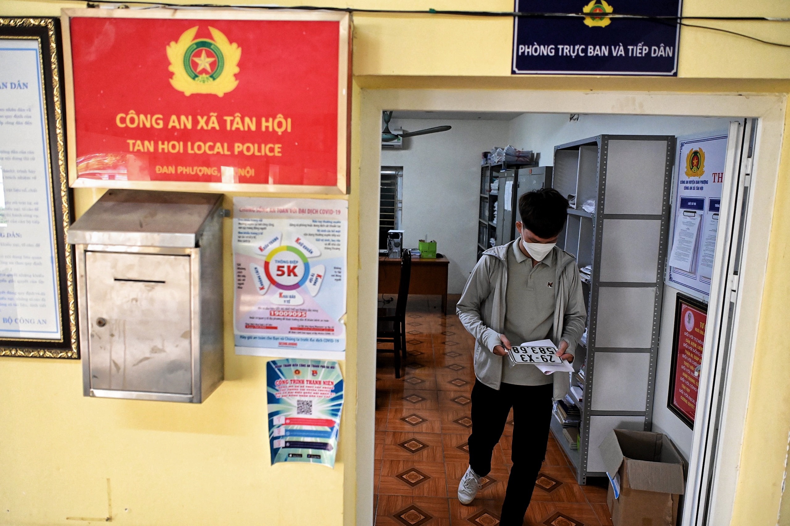 dang ky xe may cong an xa anh 11