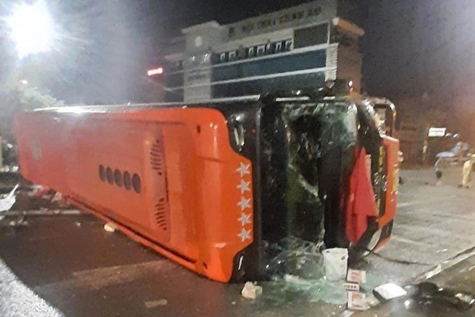 Chau noi me VNAH Nguyen Thi Tan tu vong trong vu lat xe khach hinh anh