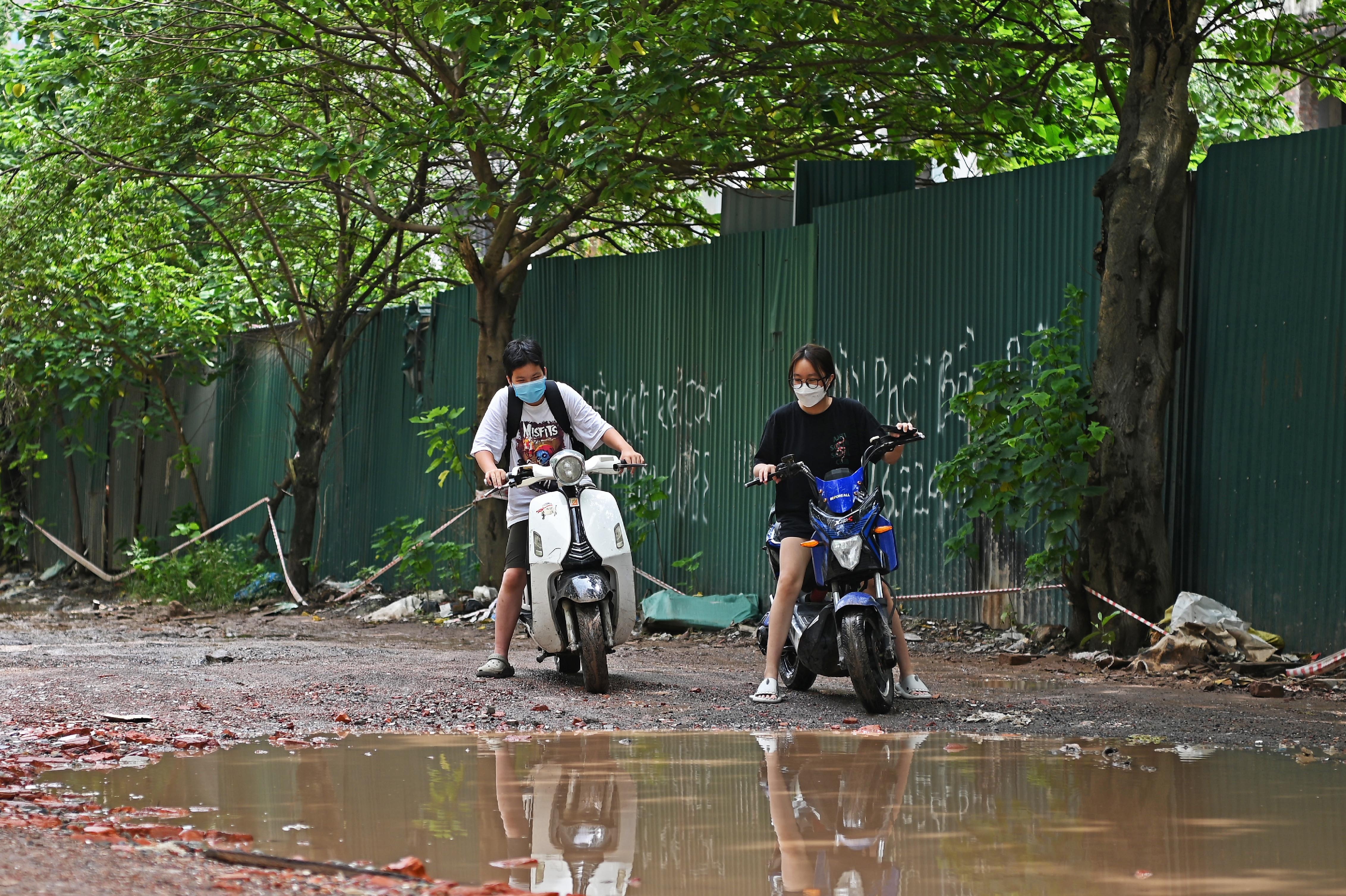 duong Nguyen Canh Di xuong cap anh 4