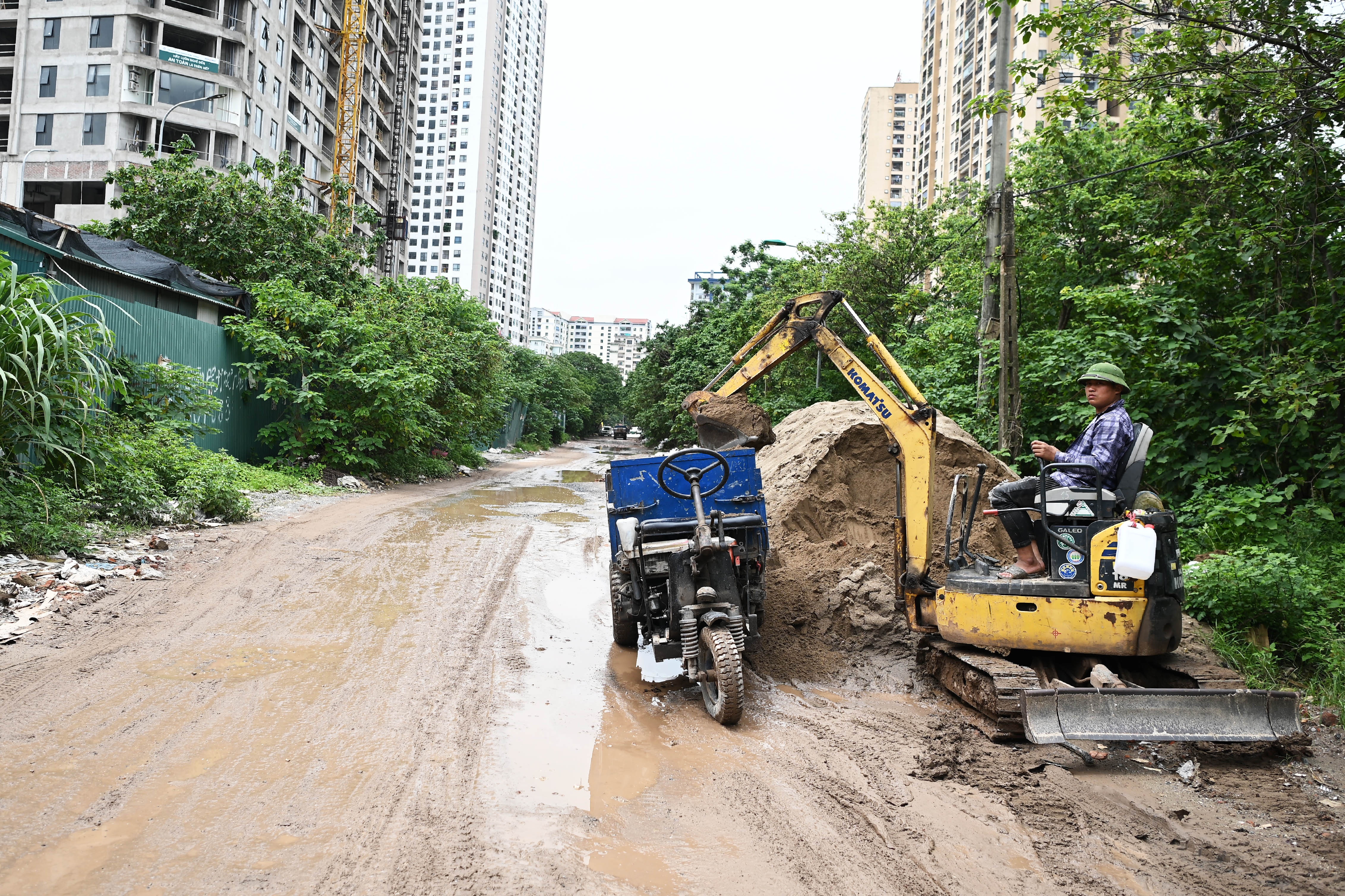duong Nguyen Canh Di xuong cap anh 10