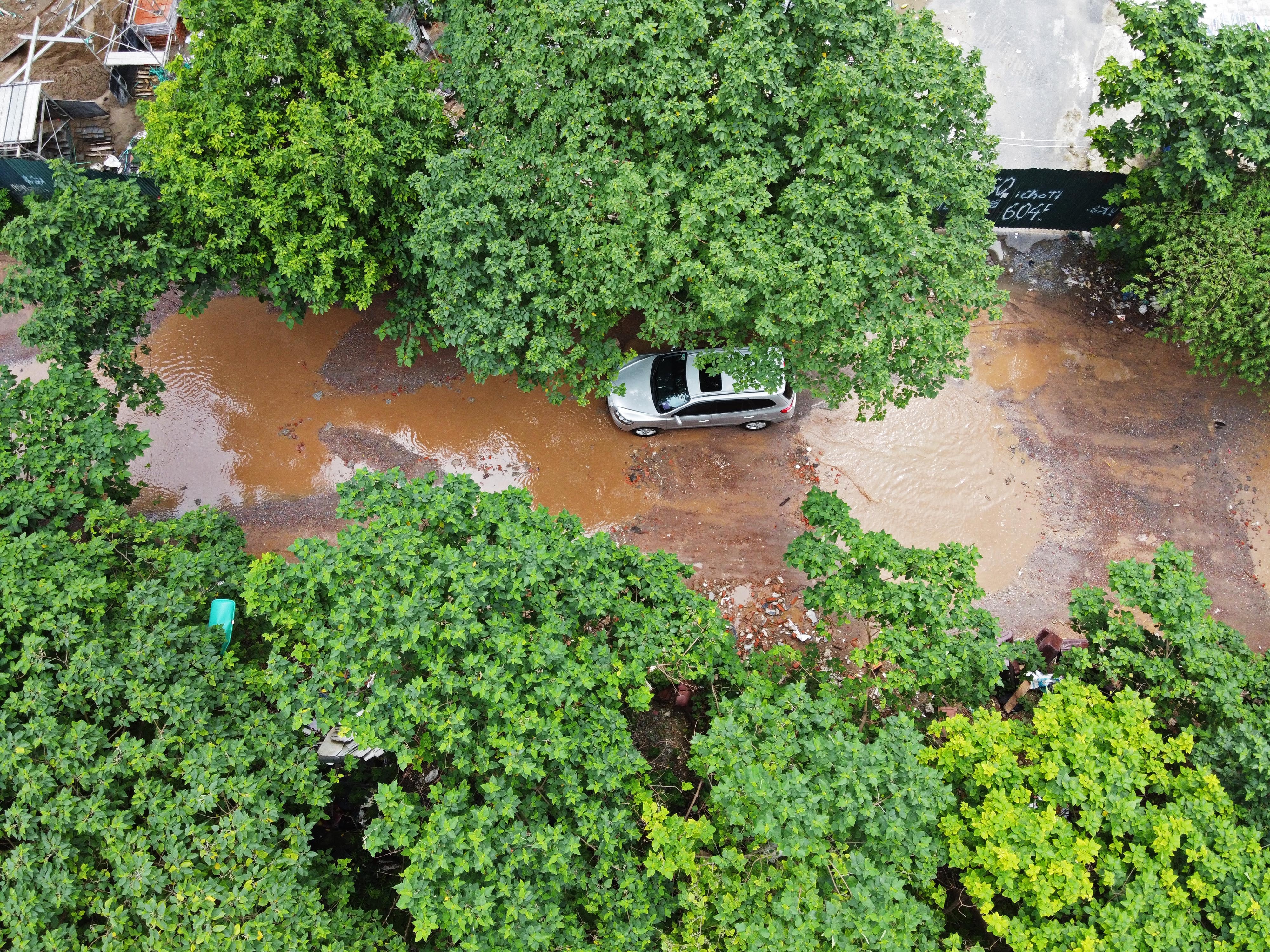 duong Nguyen Canh Di xuong cap anh 3