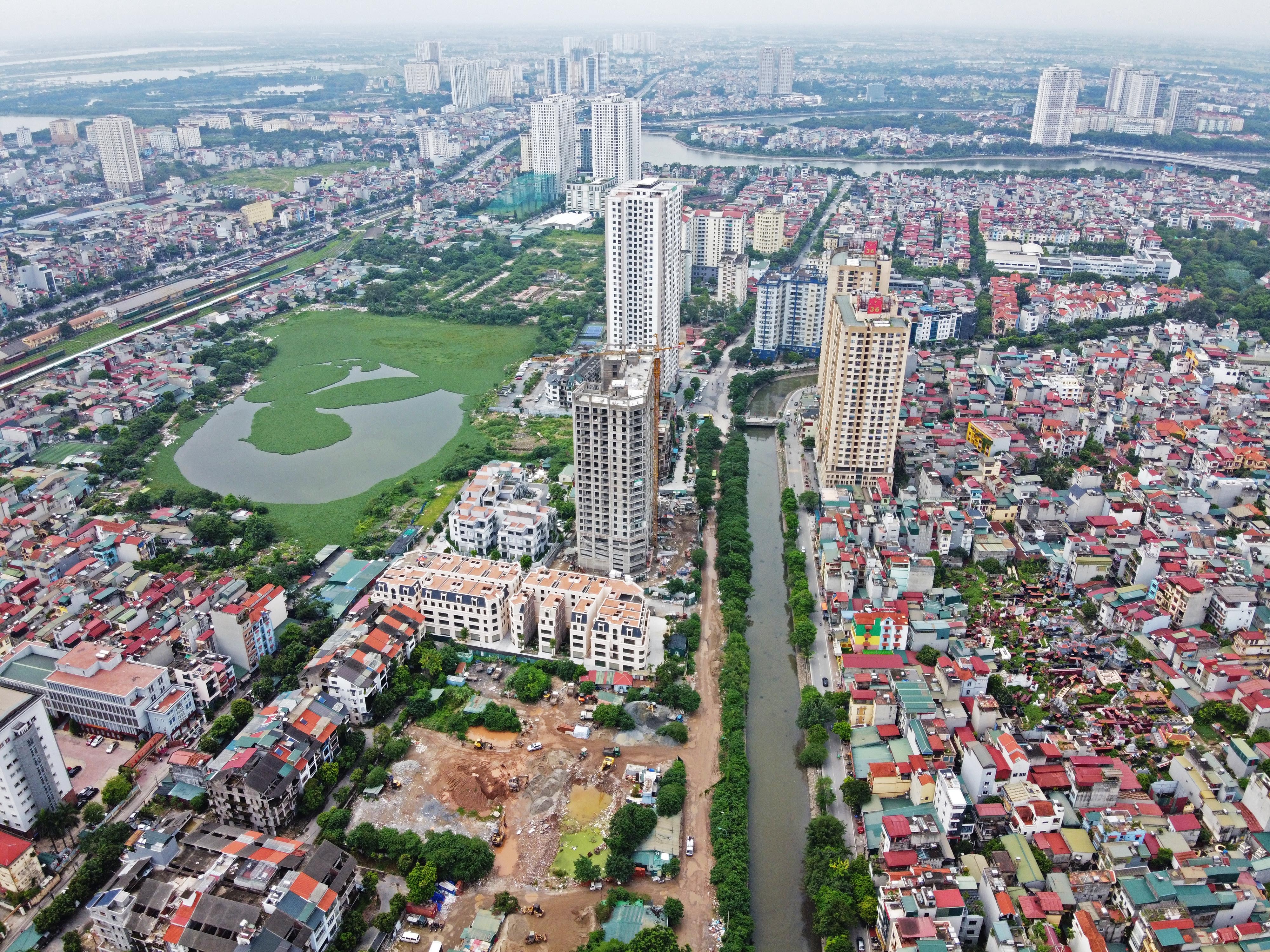 duong Nguyen Canh Di xuong cap anh 1