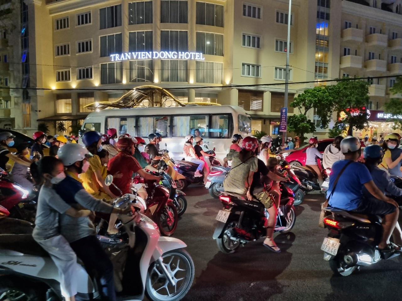 ket xe o nha trang anh 3