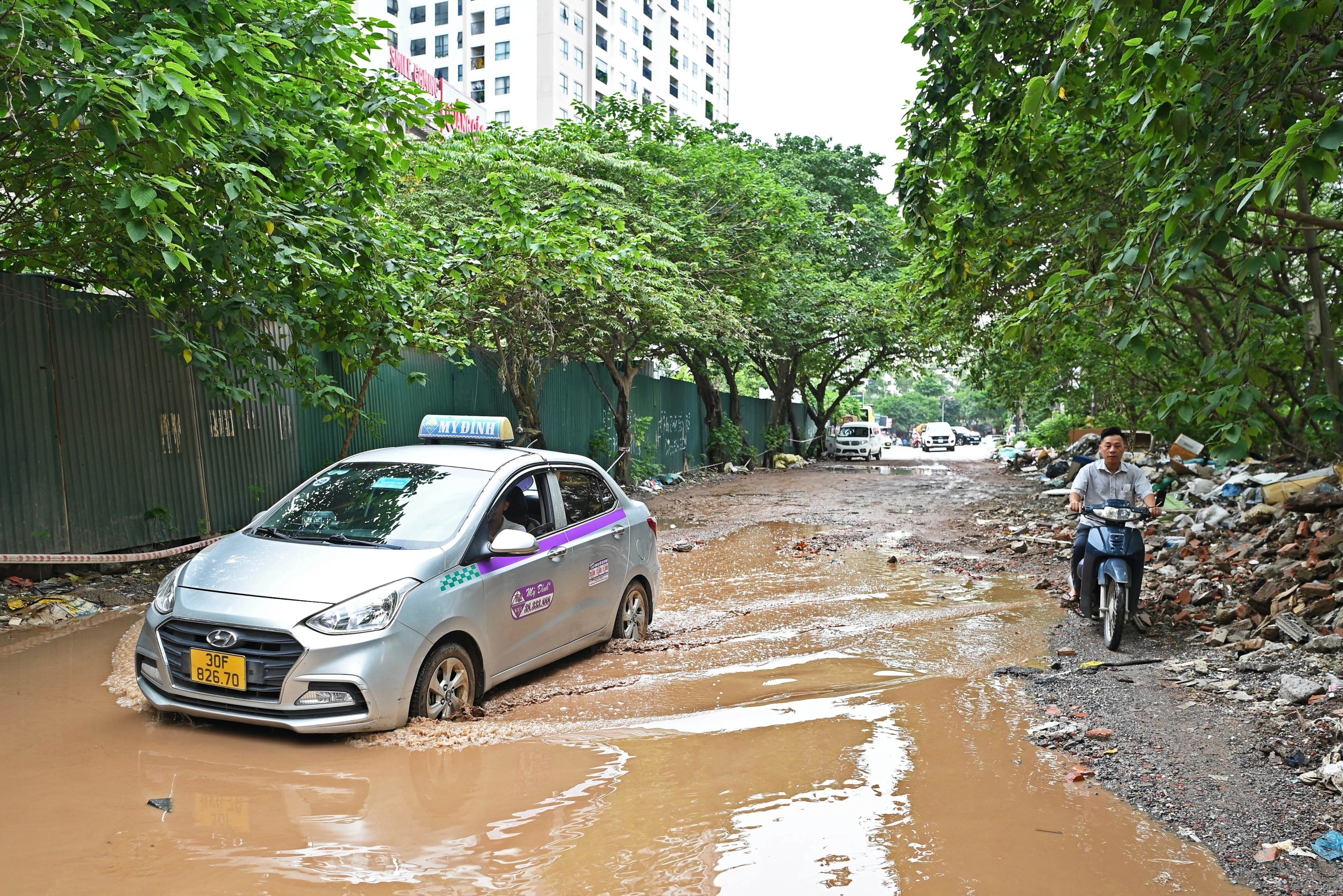 Vi sao doan duong canh loat du an chung cu lay loi suot 10 nam? hinh anh