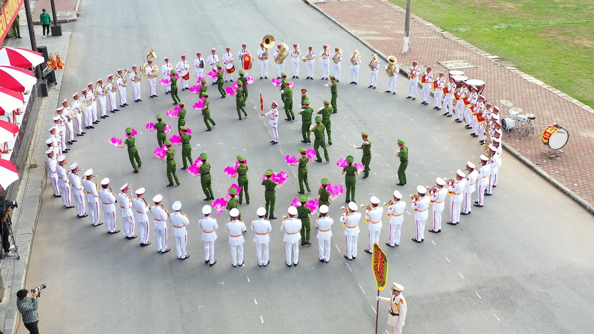 Canh sat cac nuoc bieu dien ASEAN 2022 anh 15