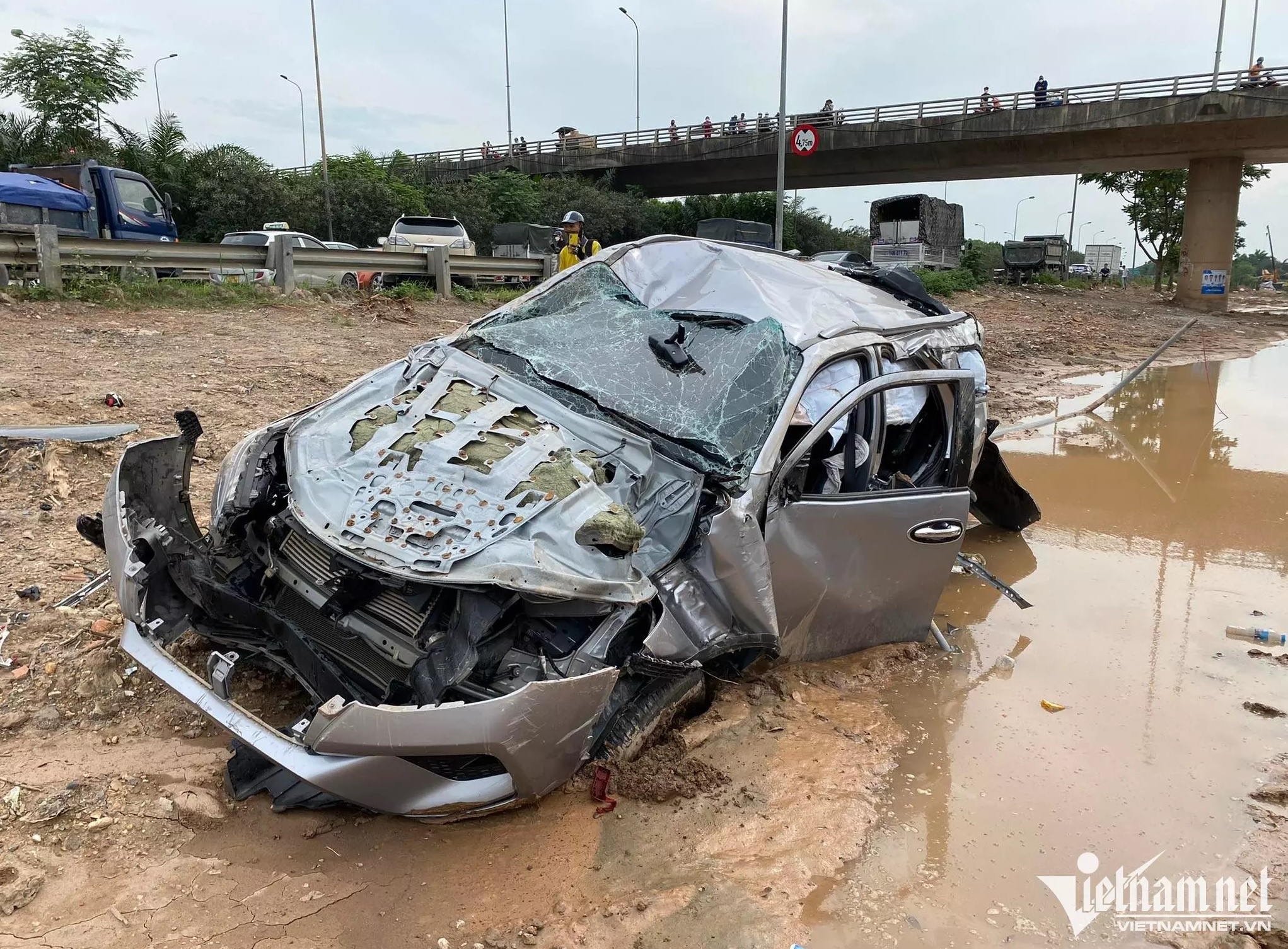 nguoi tam than co giay phep lai xe anh 2