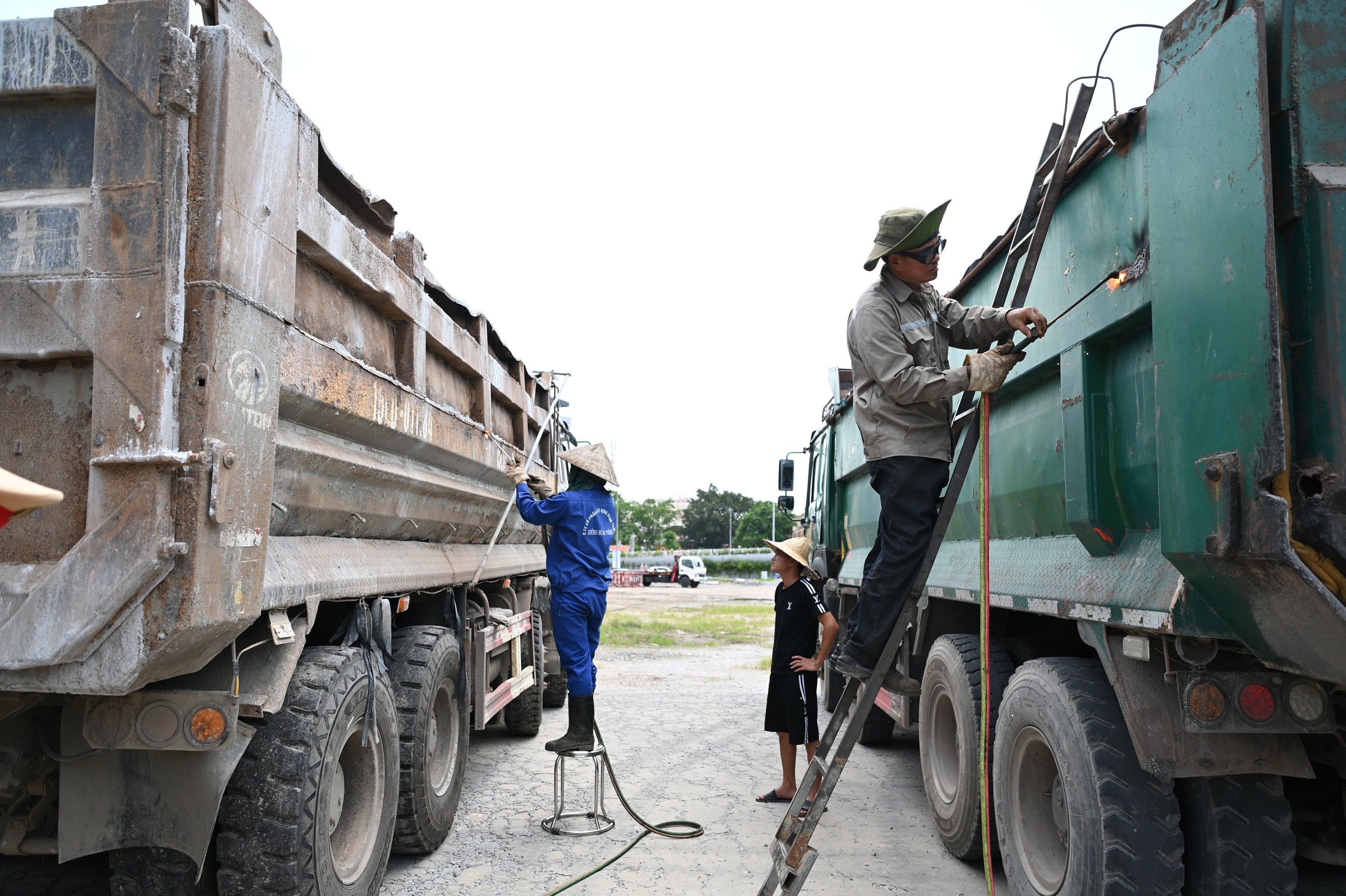 Xu ly xe qua tai trong o Hai Phong anh 8