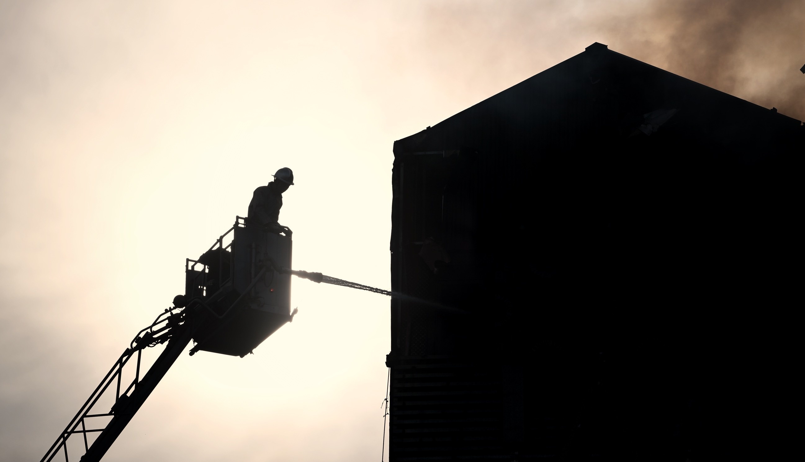 Trach nhiem phap ly trong vu hoa hoan lam 3 canh sat PCCC hy sinh hinh anh