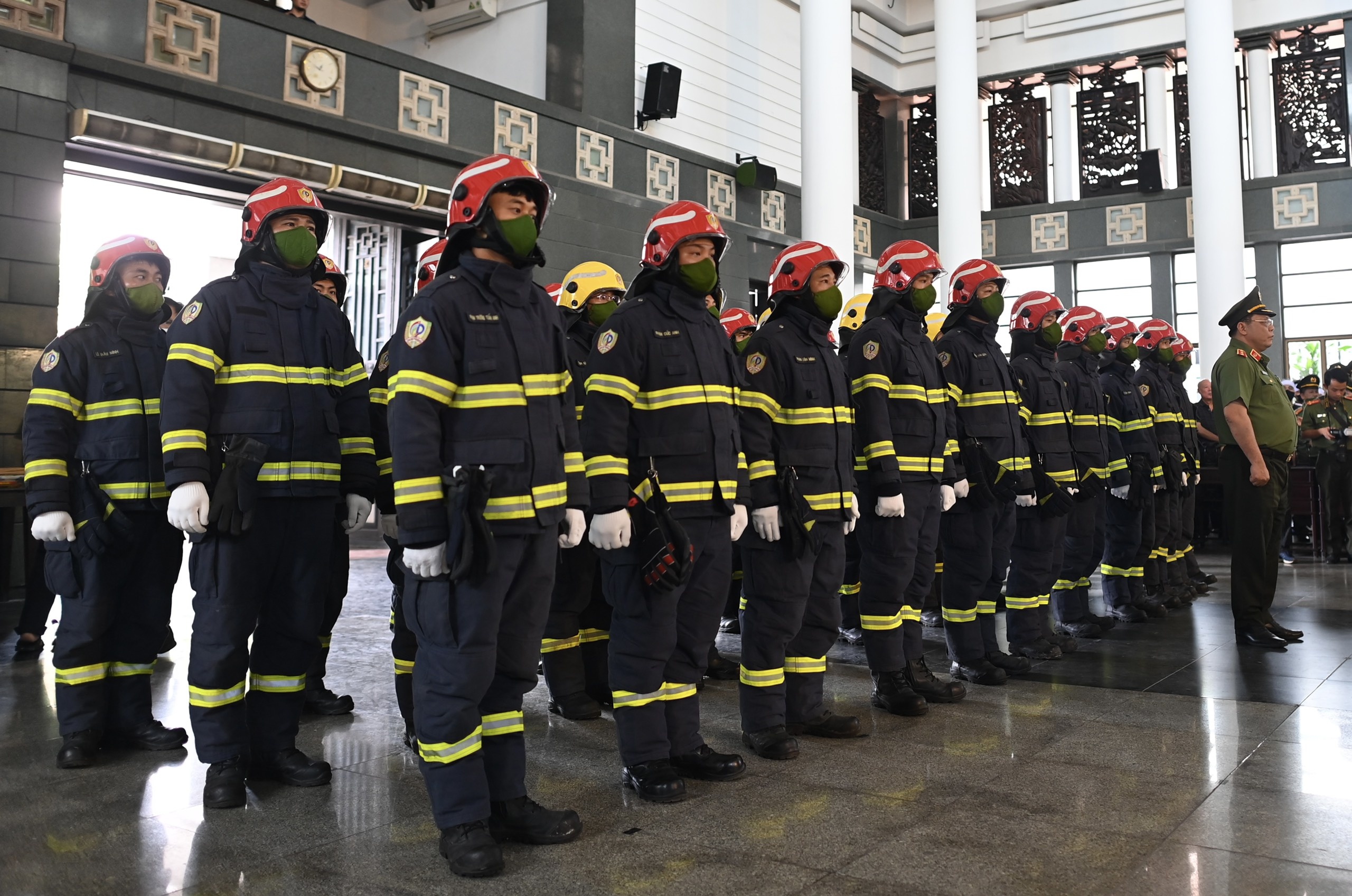 Le tang 3 liet si canh sat anh 3