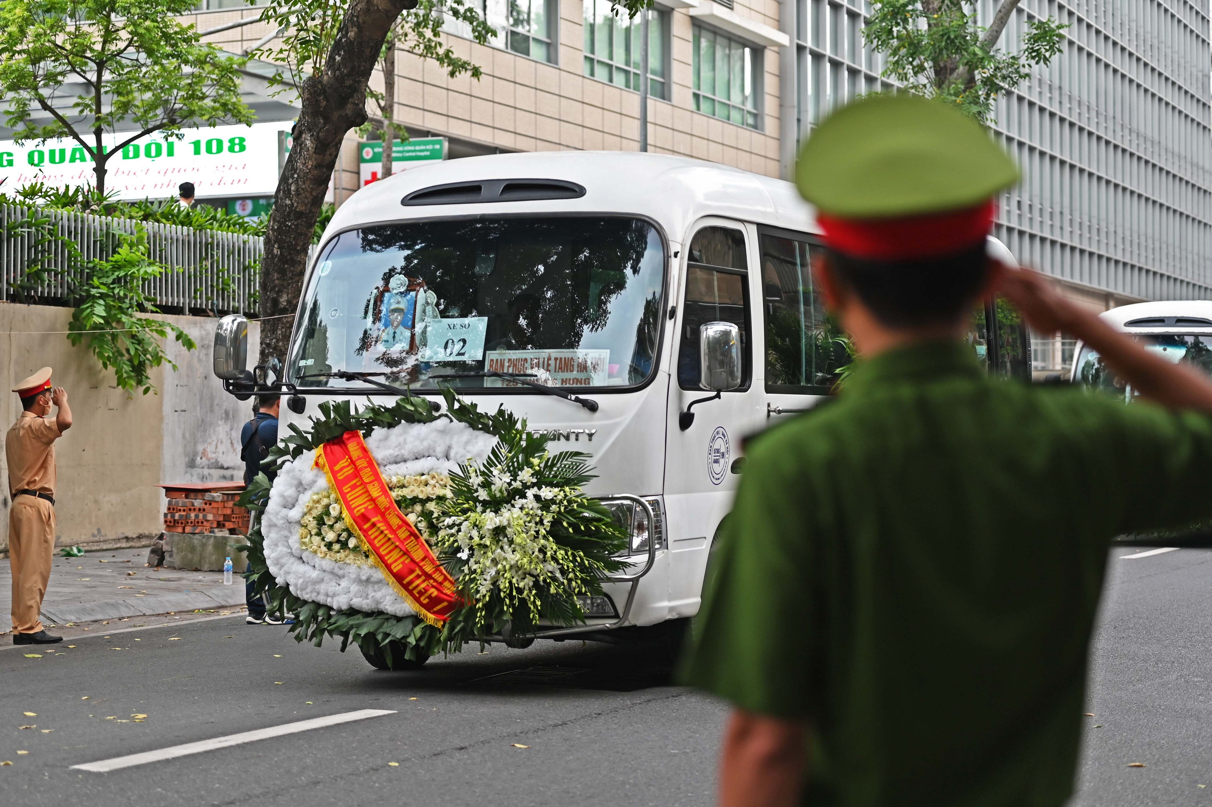 Le tang 3 liet si canh sat anh 11