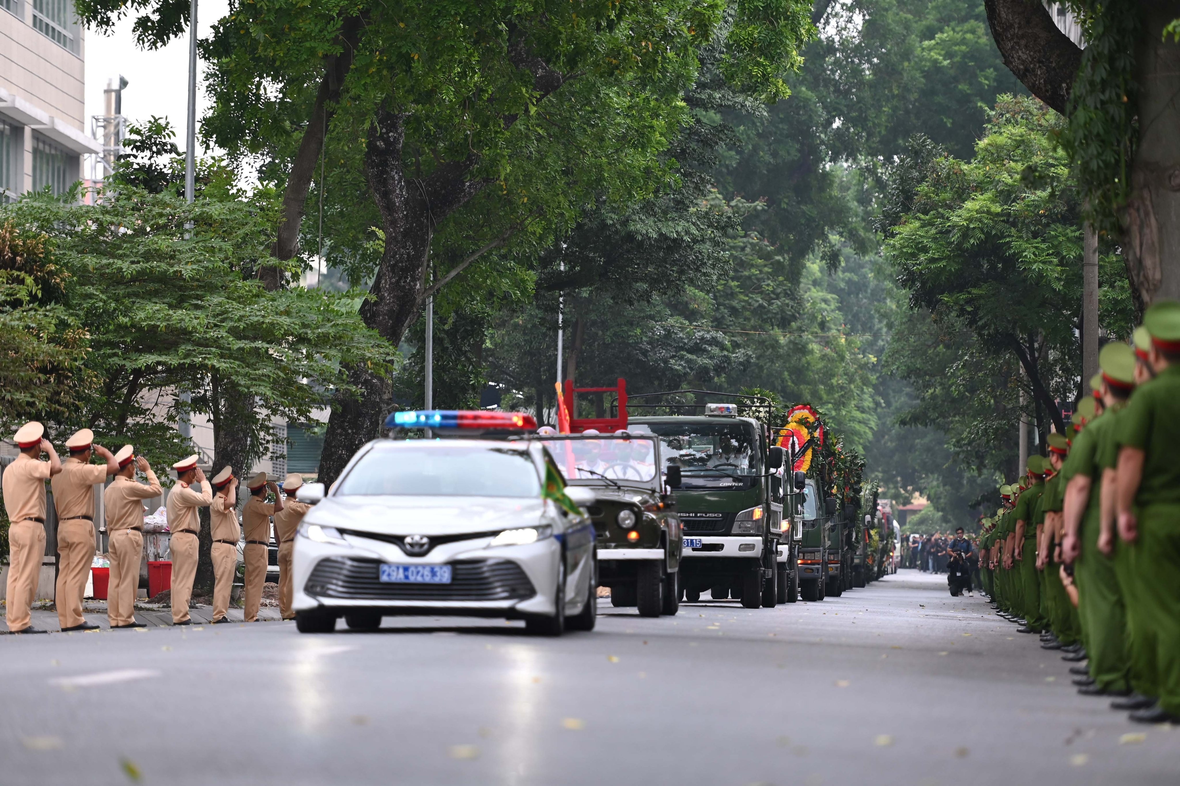 Le tang 3 liet si canh sat anh 12