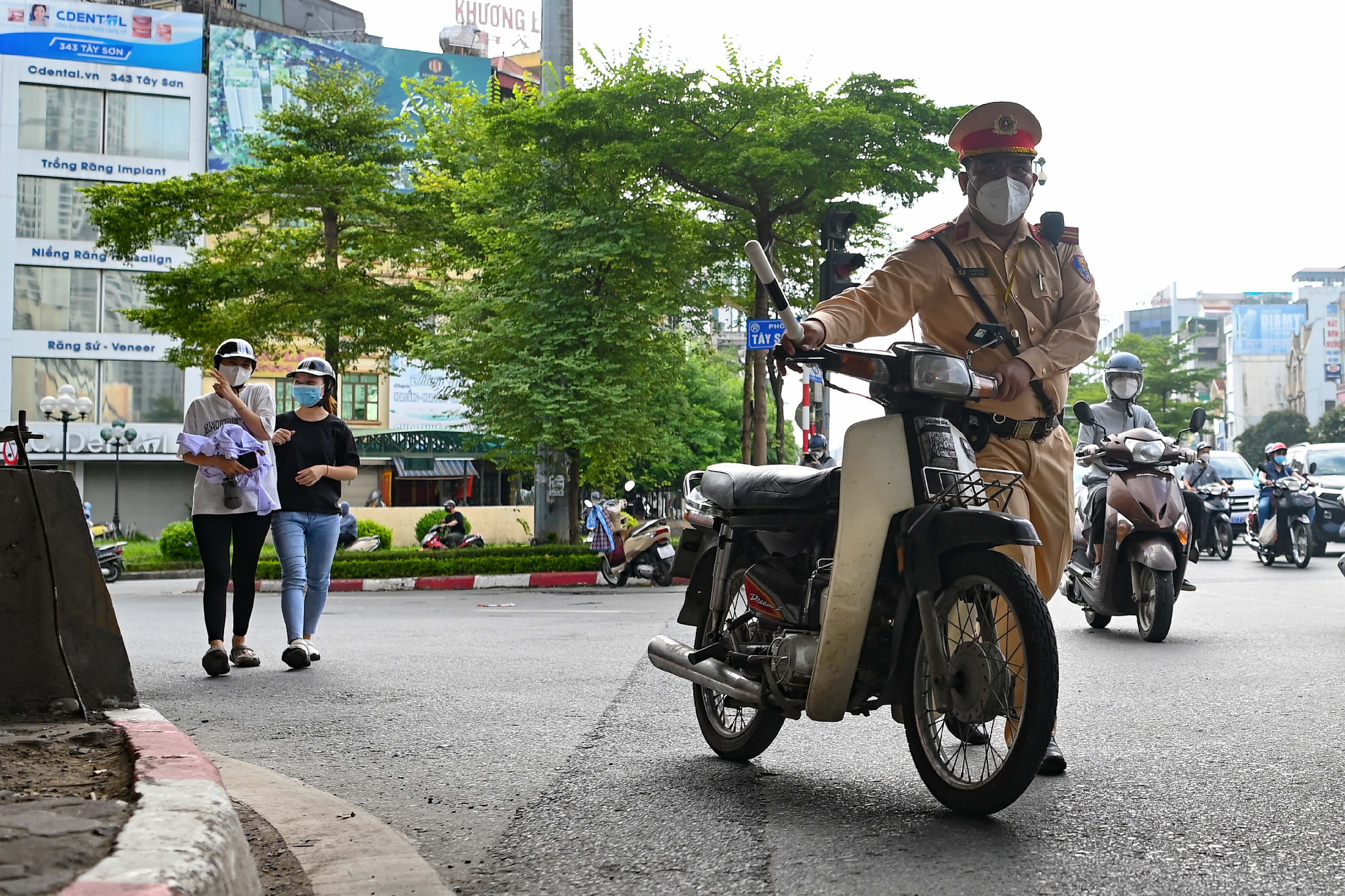 nguoc chieu nga tu so anh 16