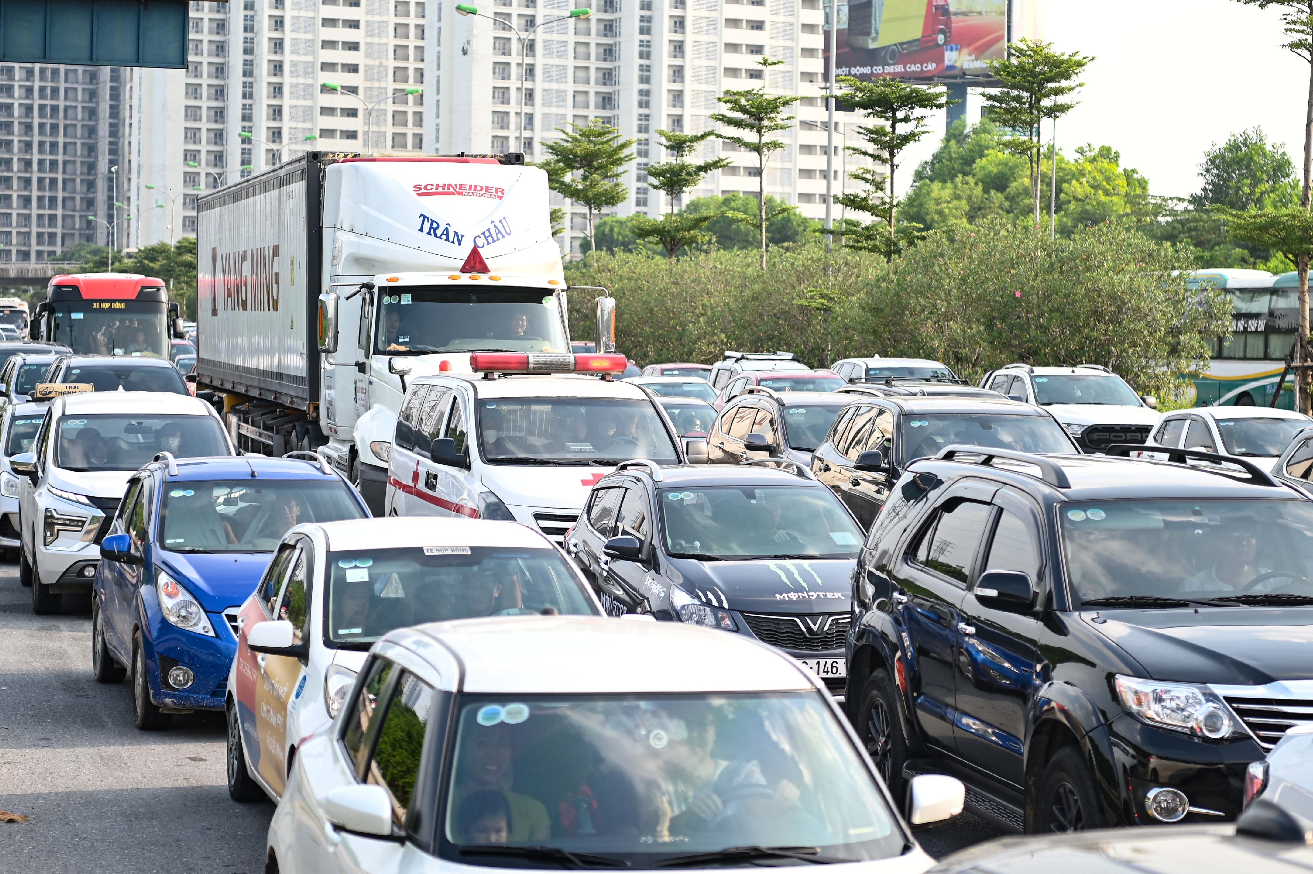 tac duong phap van anh 9