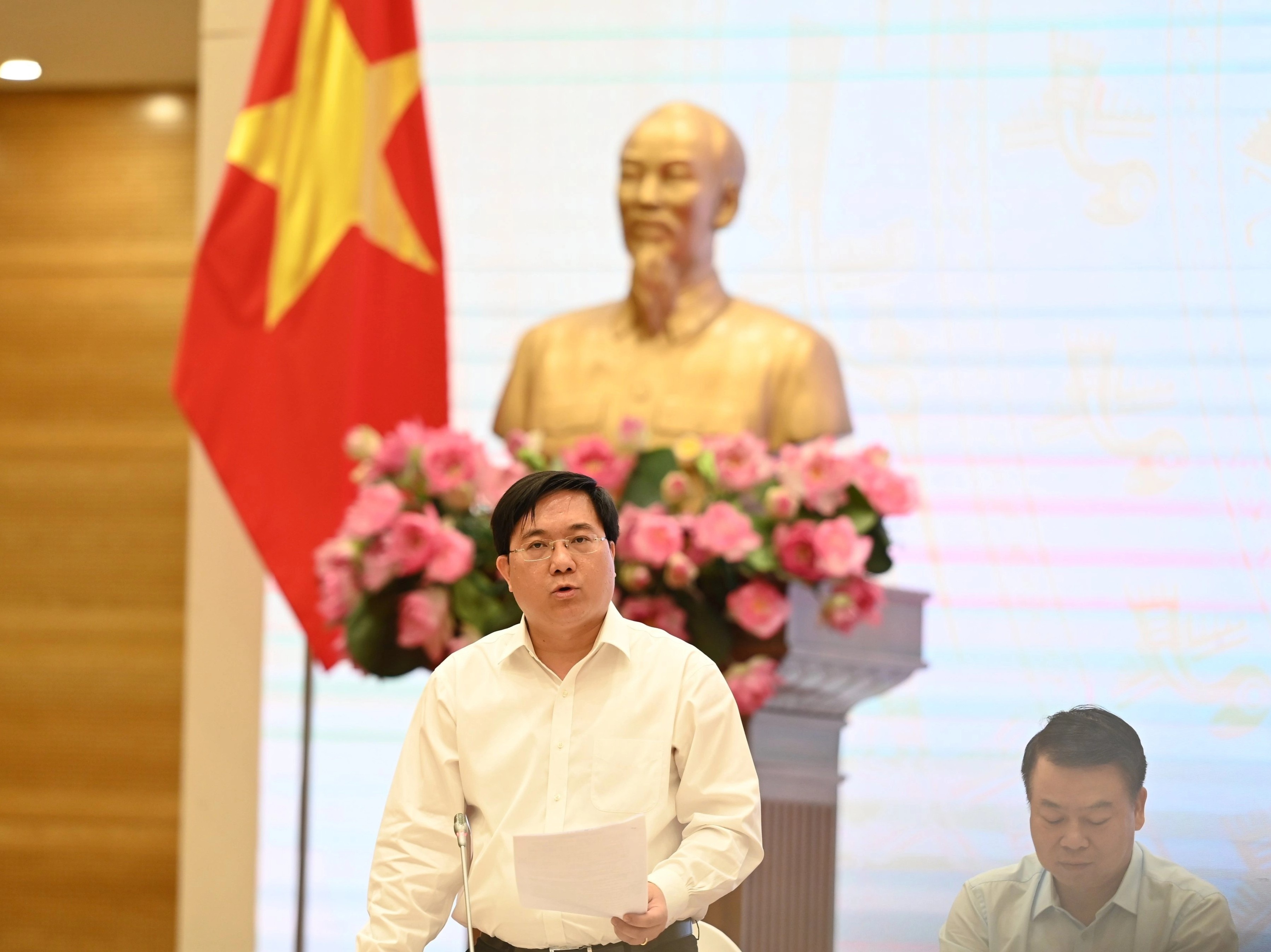 dieu chuyen 31000 ty anh 1