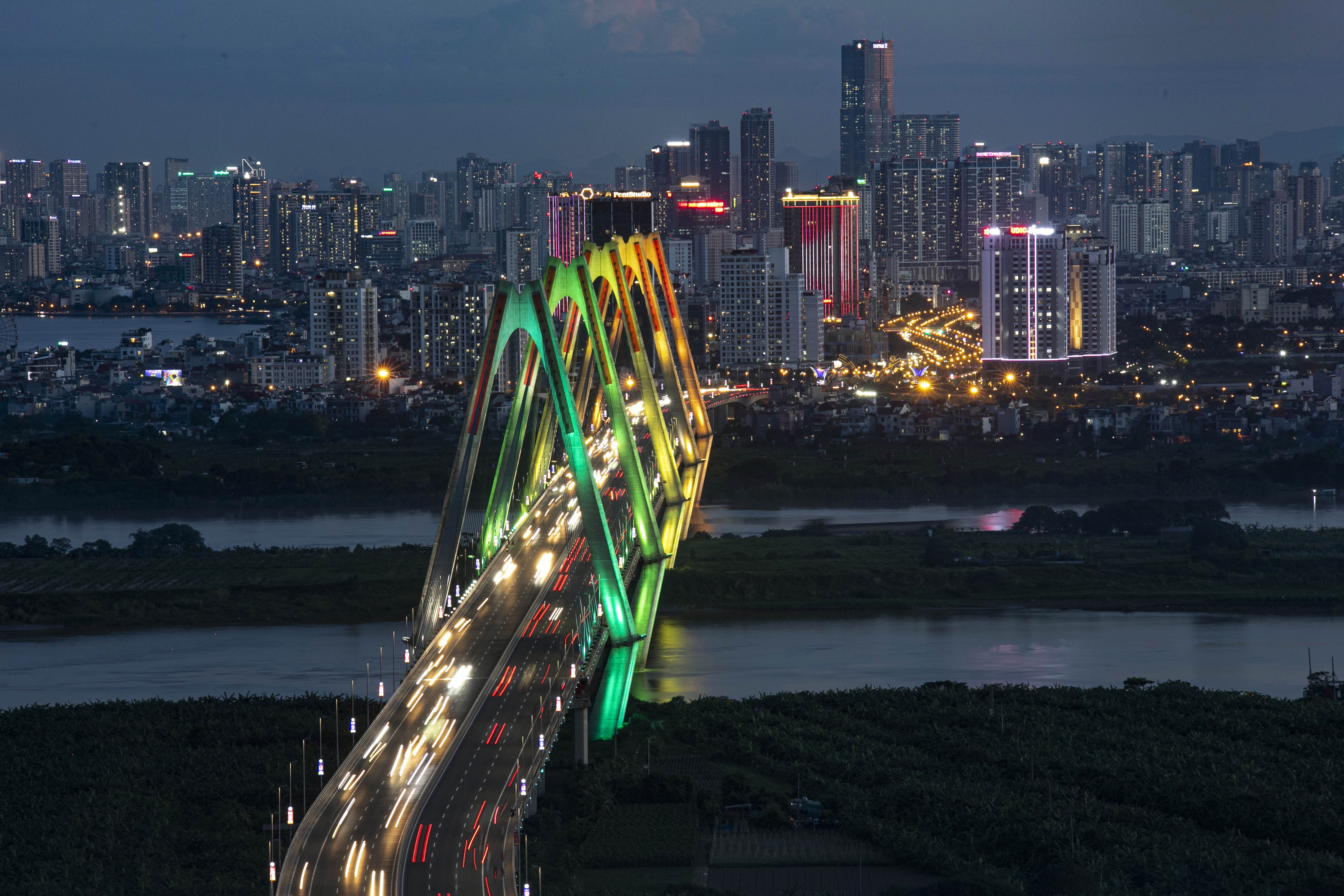 khoi cong vanh dai 4 anh 1