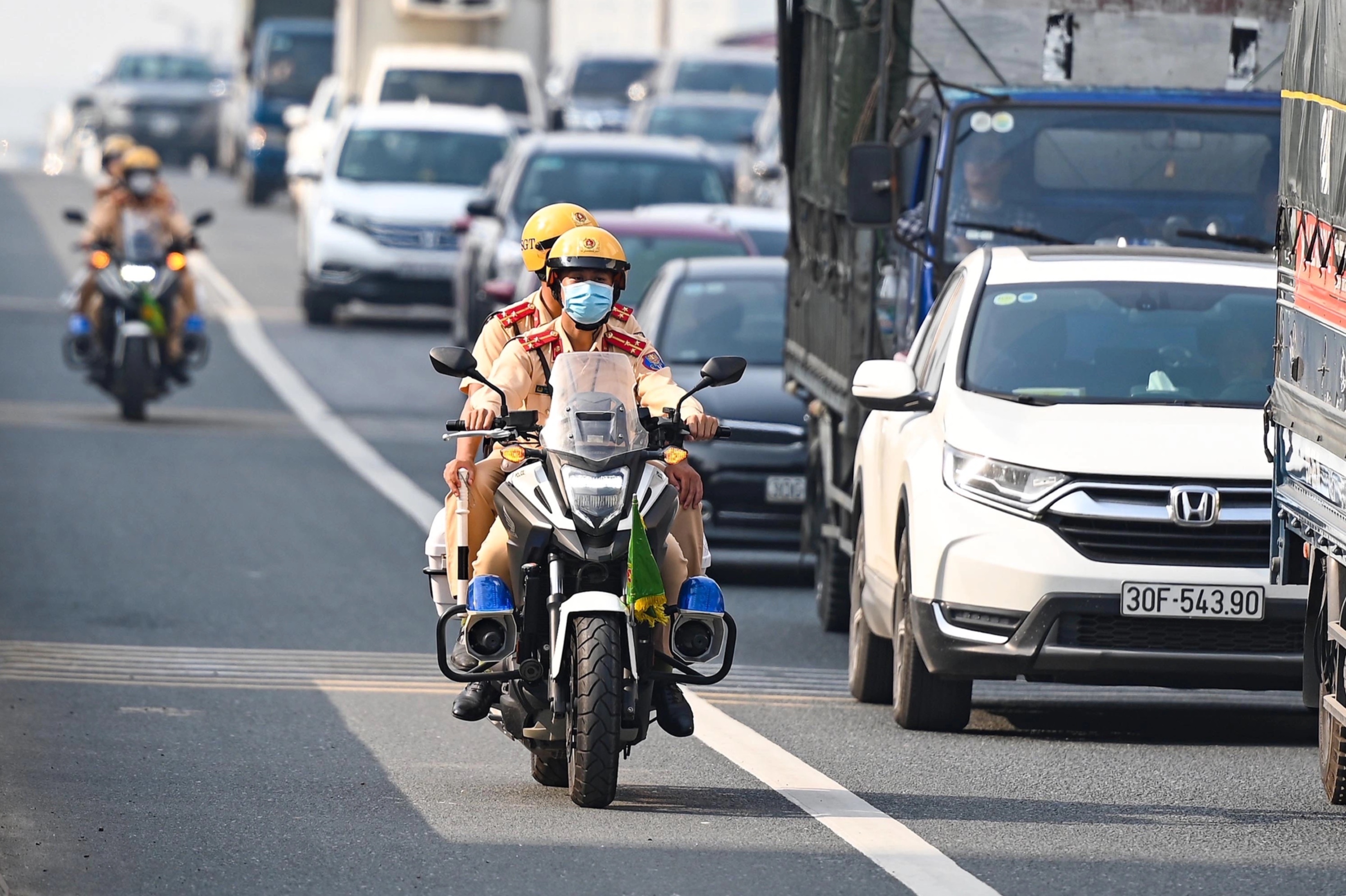 Se lap camera phat nguoi tren toan tuyen vanh dai 3 tren cao hinh anh