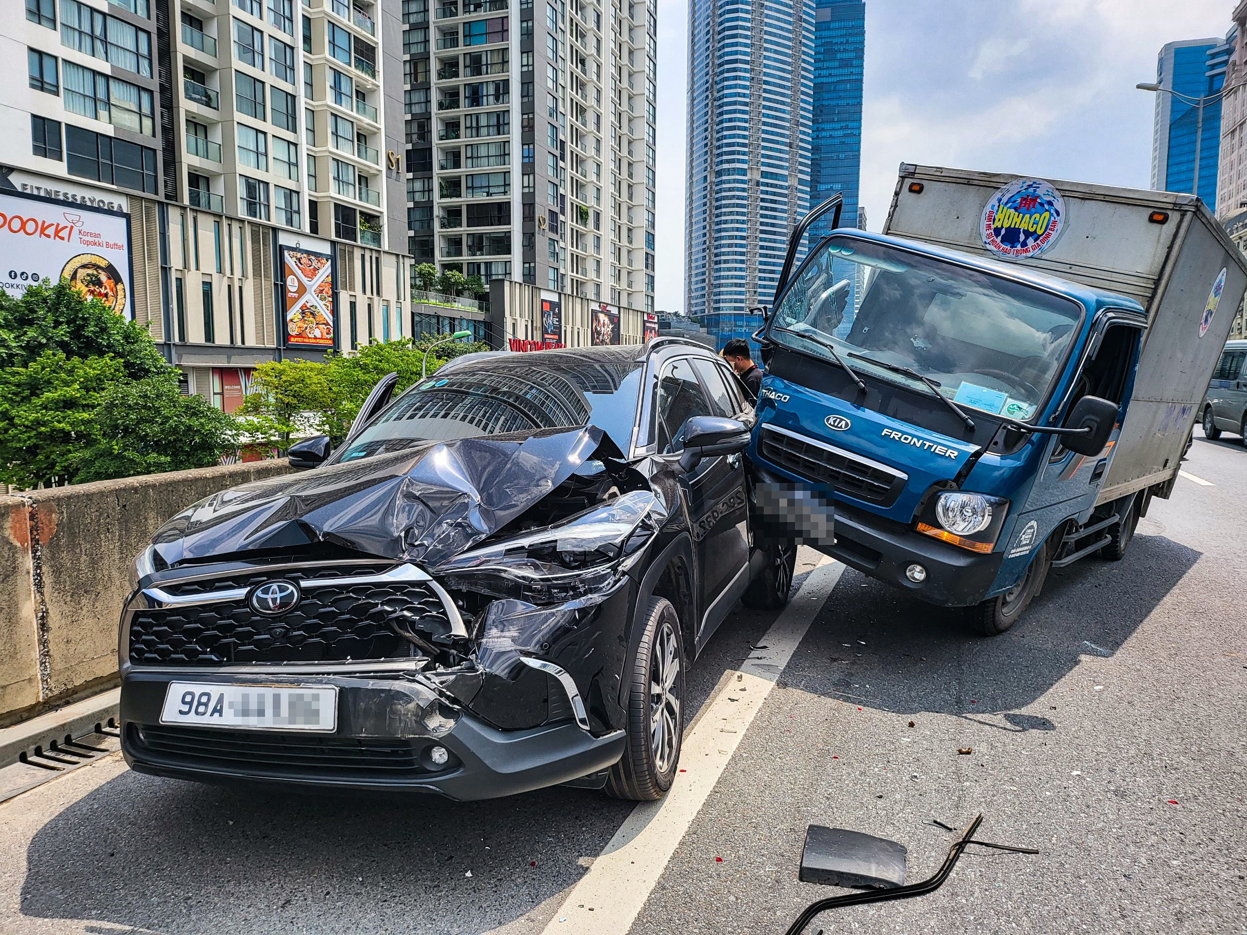 Xe tai de nat than chiec Toyota o lan khan cap vanh dai 3 hinh anh