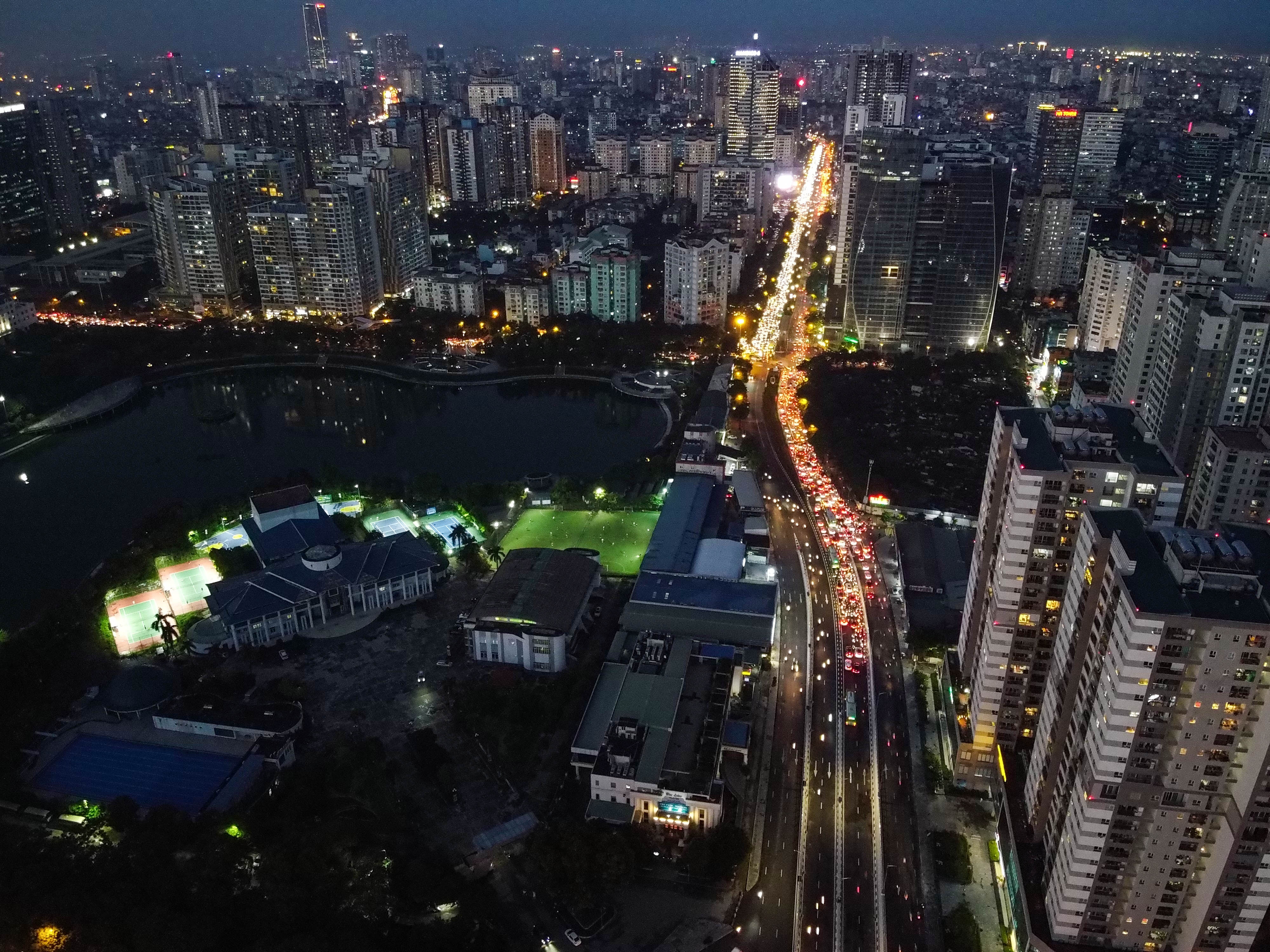 ham chui le van luong anh 14